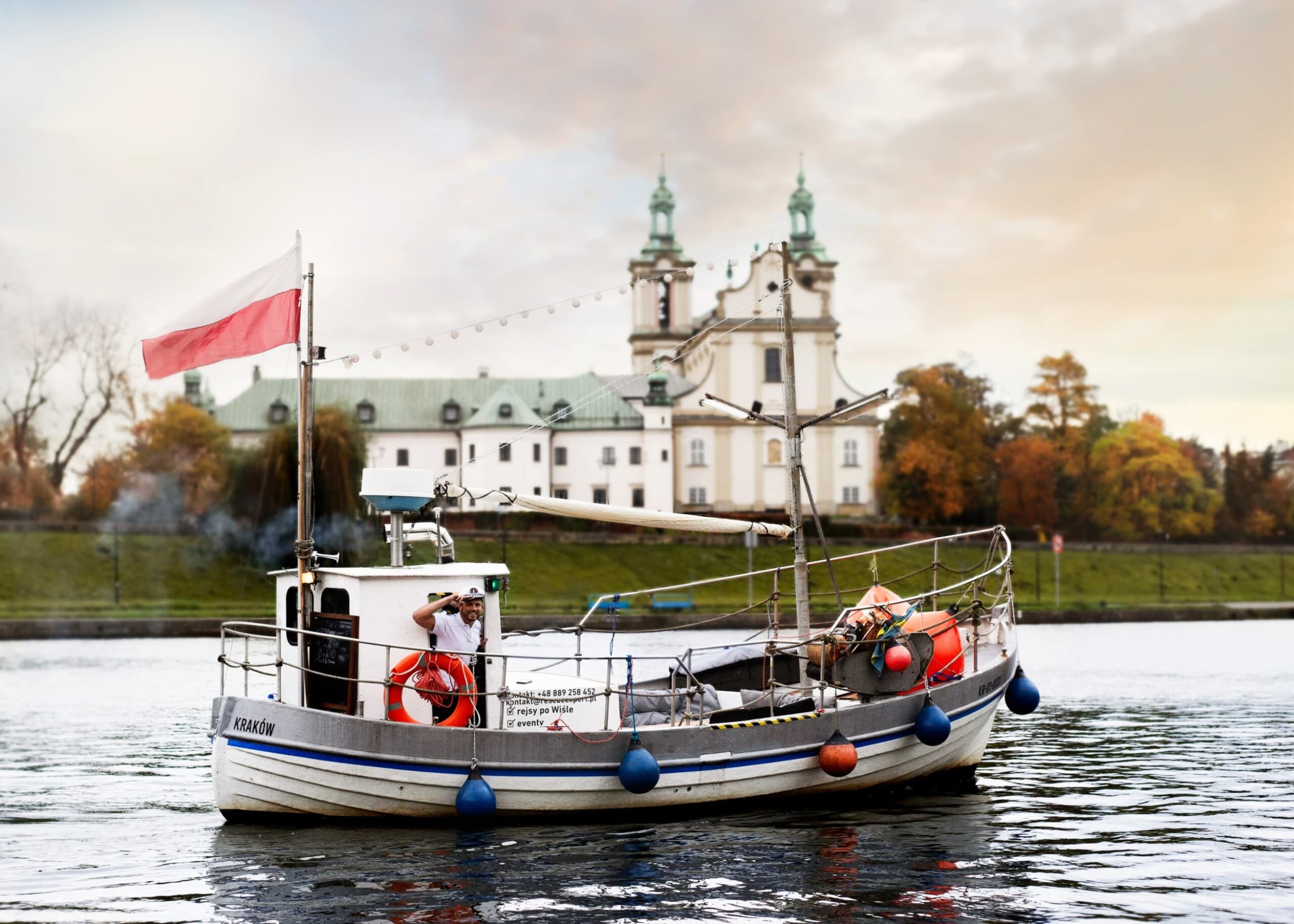 Rejs Kutrem po Wiśle z Poczęstunkiem dla Dwojga | Kraków | Wyjątkowy Prezent