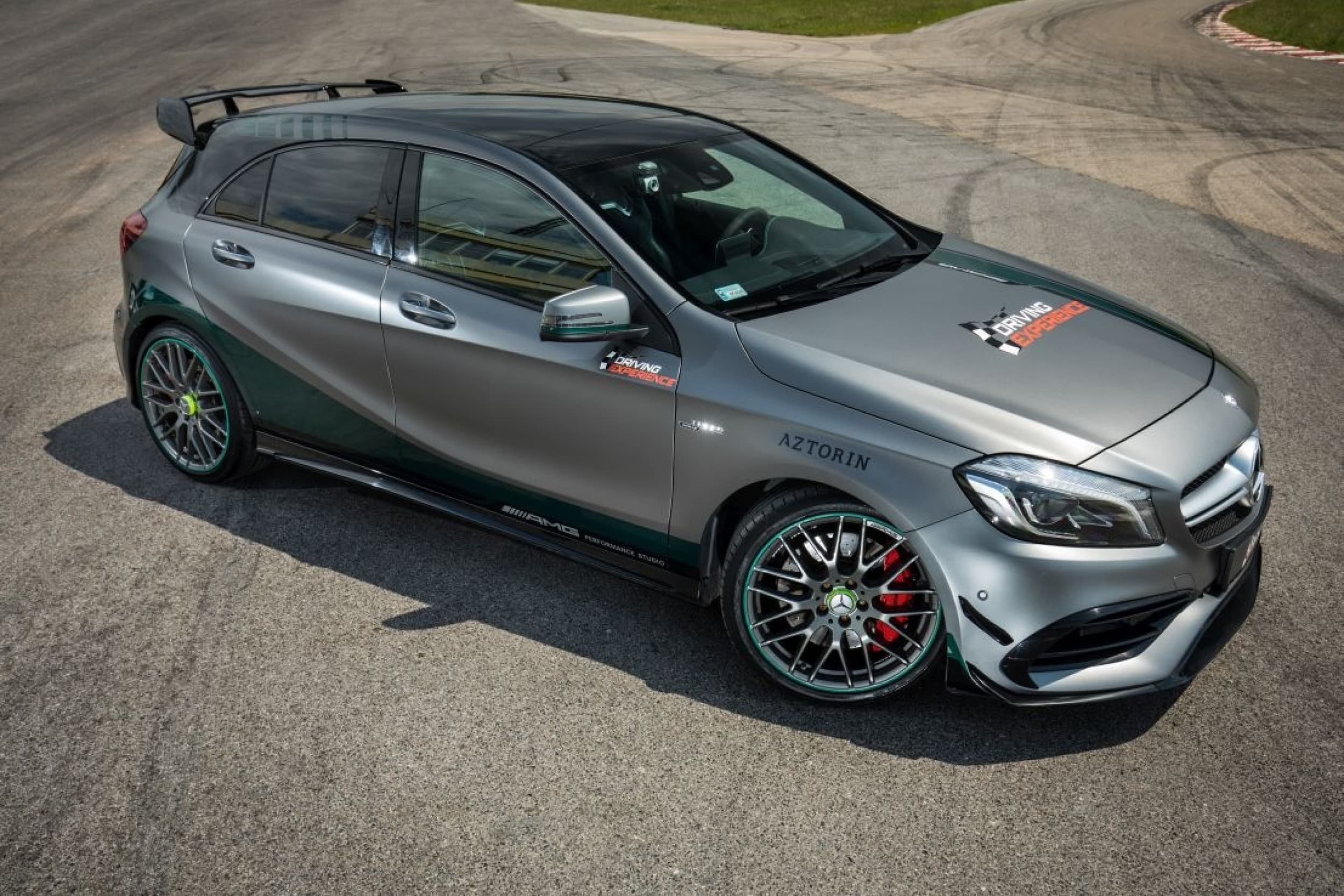 Jazda Mercedesem AMG A45 dla Dwojga (5 okrążeń) | Kielce | Wyjątkowy Prezent