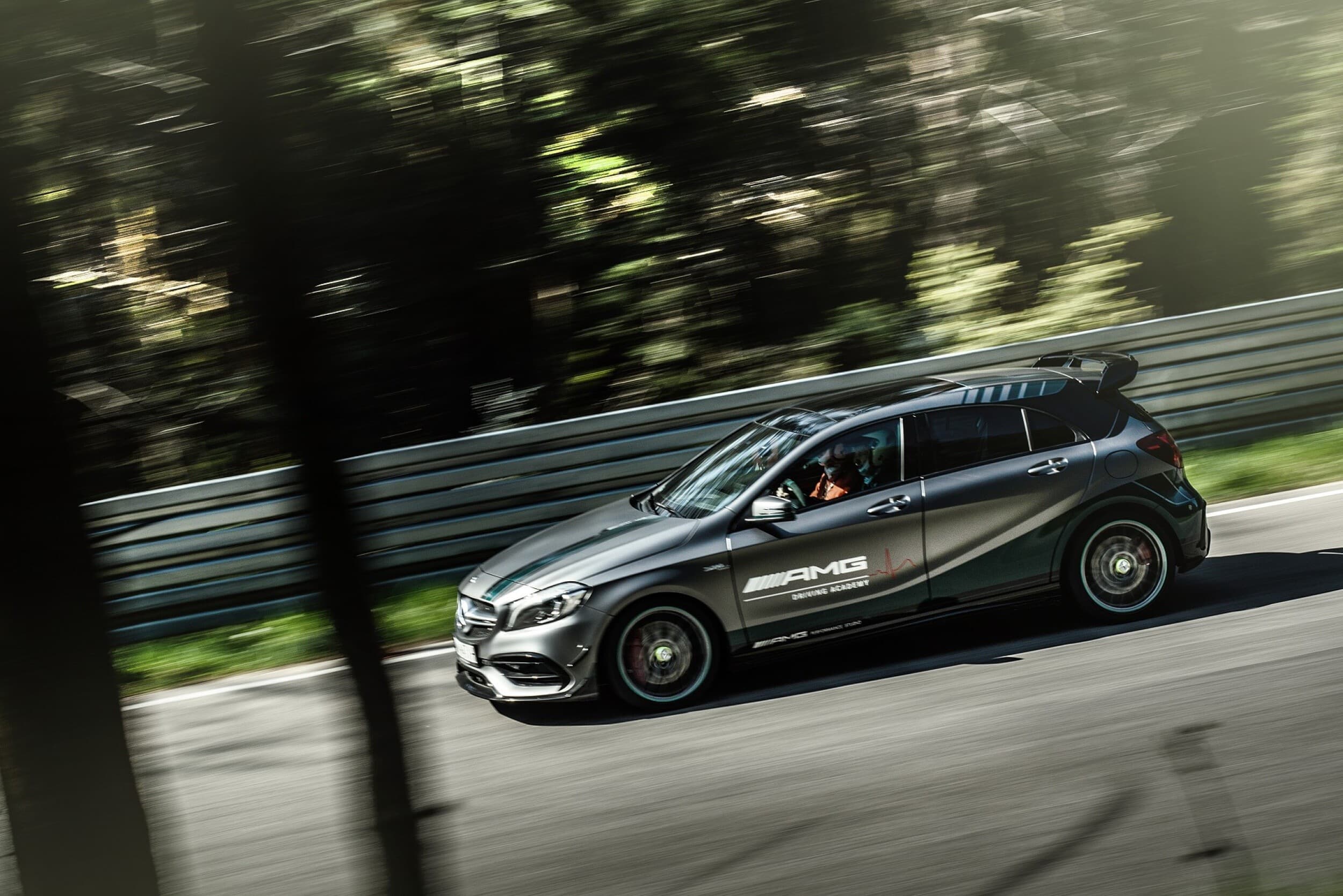 Jazda Mercedesem AMG A45 dla Dwojga (5 okrążeń) | Kielce | Wyjątkowy Prezent
