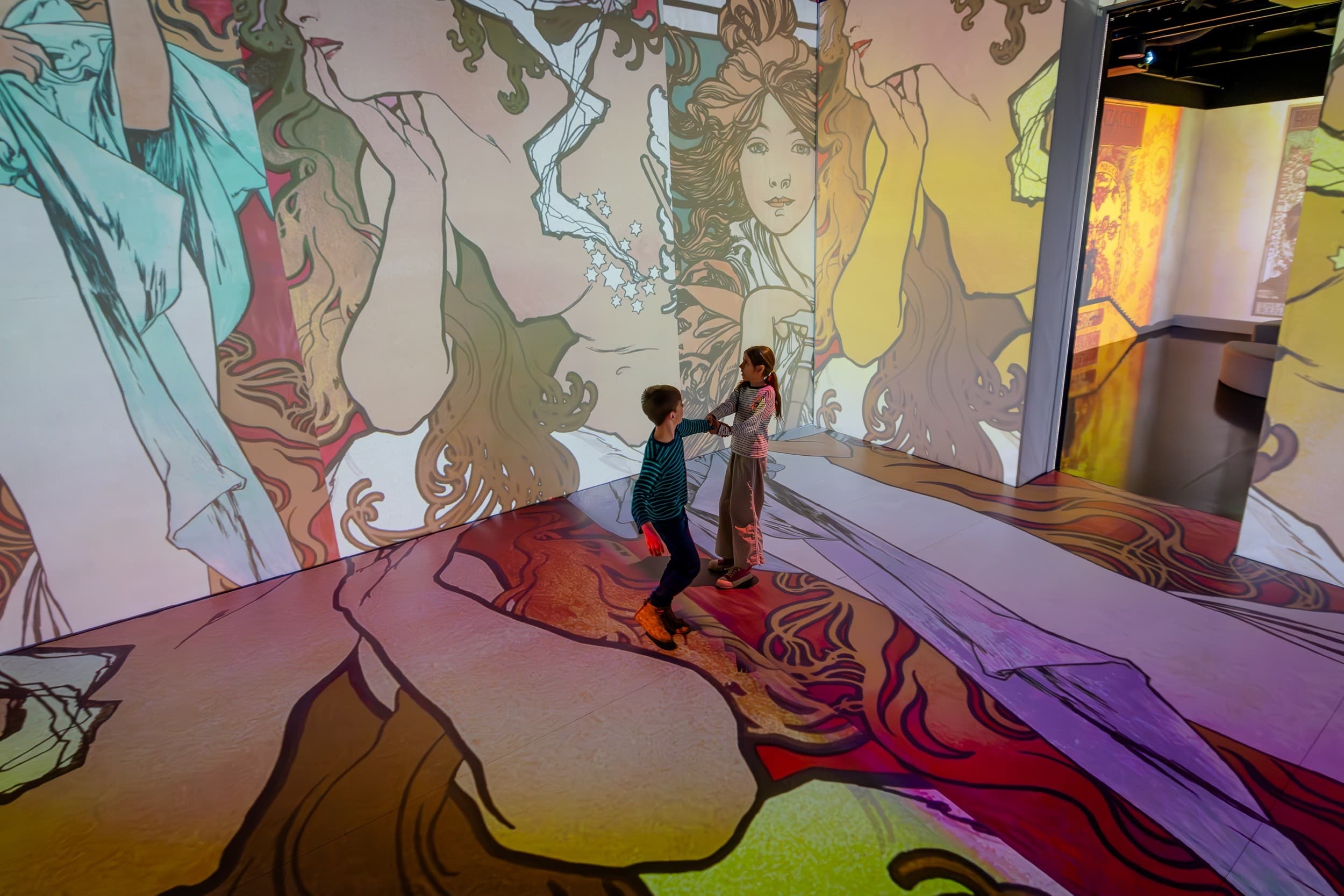 Rodzinny Wstęp na Wystawę Multisensoryczną "Art Box Experience" (4 osoby) | Warszawa | Wyjątkowy Prezent