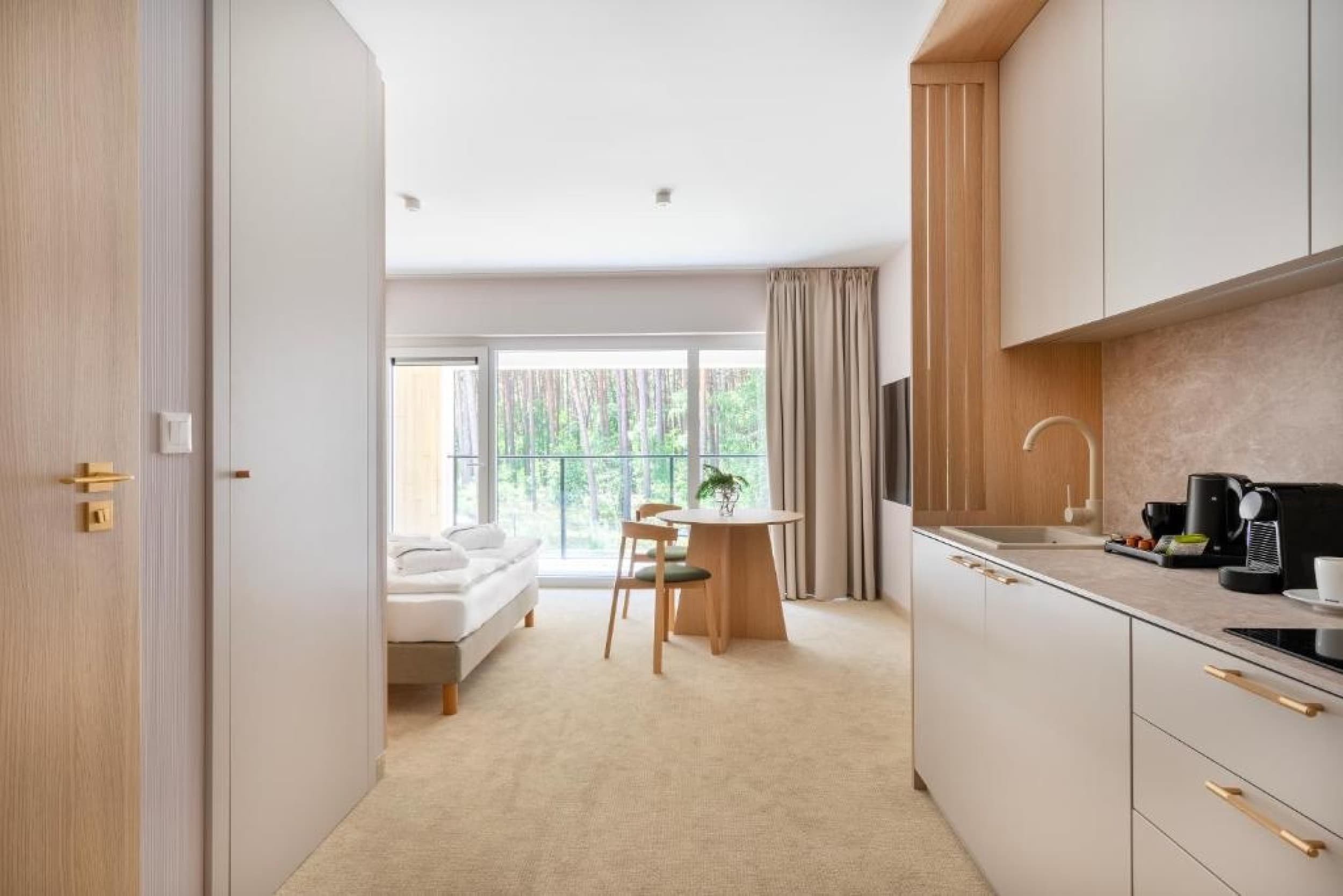 Pobyt w Apartamencie (2 Noce, 2 Osoby) | Sea Shell Apartments | Łukęcin | Wyjątkowy Prezent