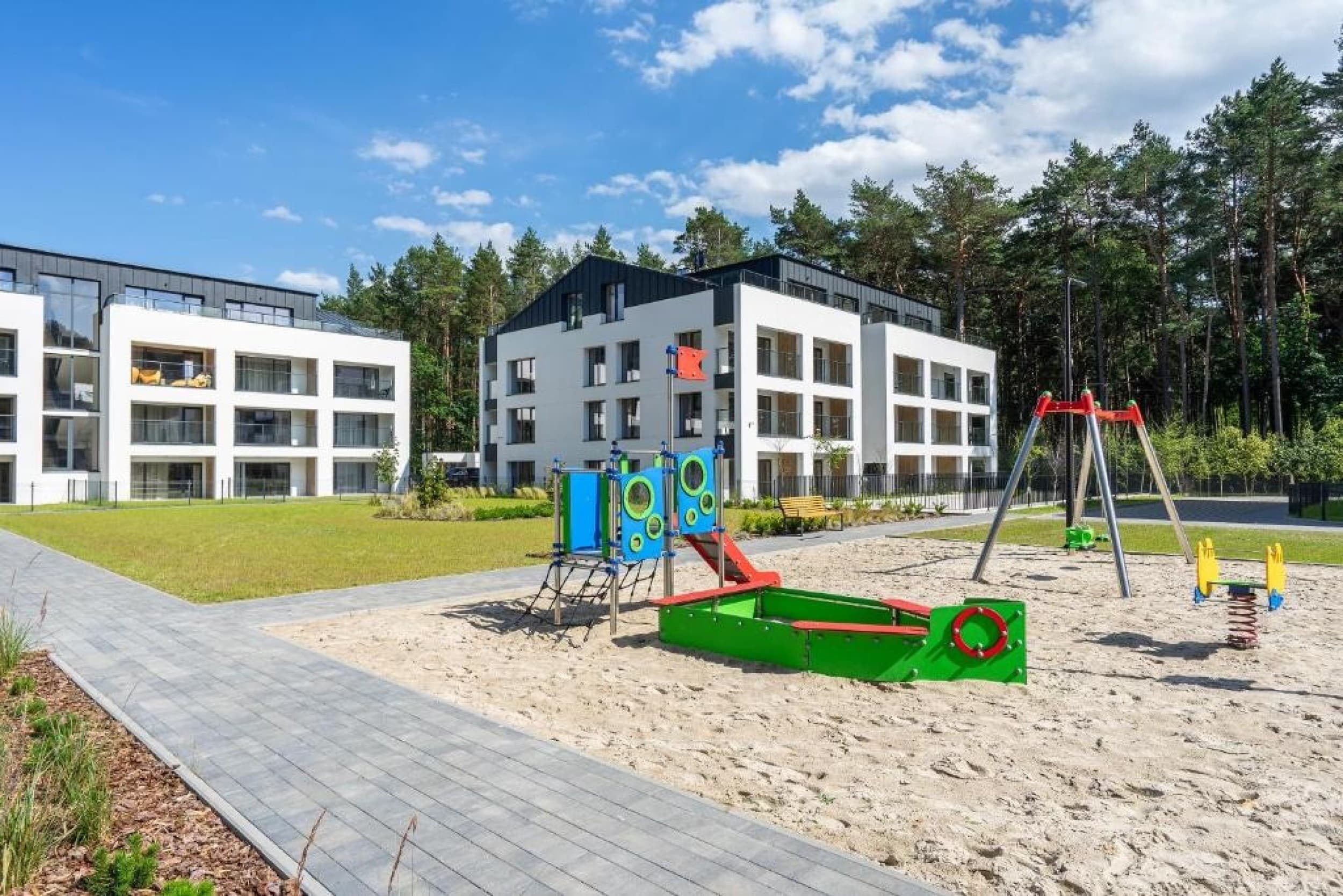 Pobyt w Apartamencie (3 Noce, 2 Osoby) | Sea Shell Apartments | Łukęcin
