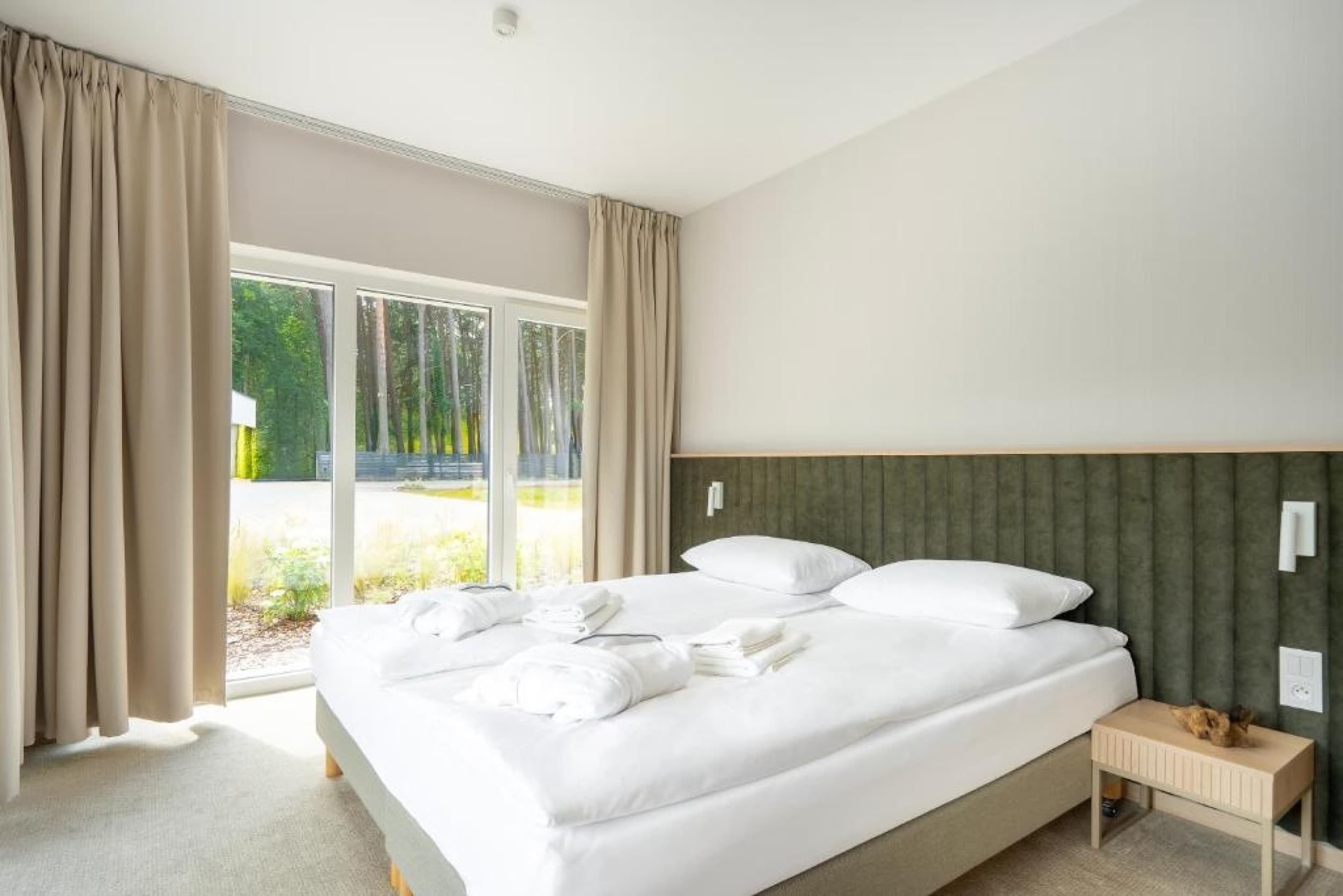 Pobyt w Apartamencie (4 Noce, 1-4 Osoby) | Sea Shell Apartments | Łukęcin | Wyjątkowy Prezent