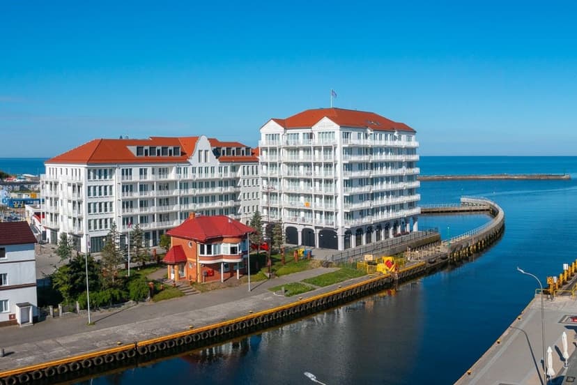 Romantyczny Pobyt (2 Noce, 2 Osoby) | Sea Collection by Marina Royale | Darłowo