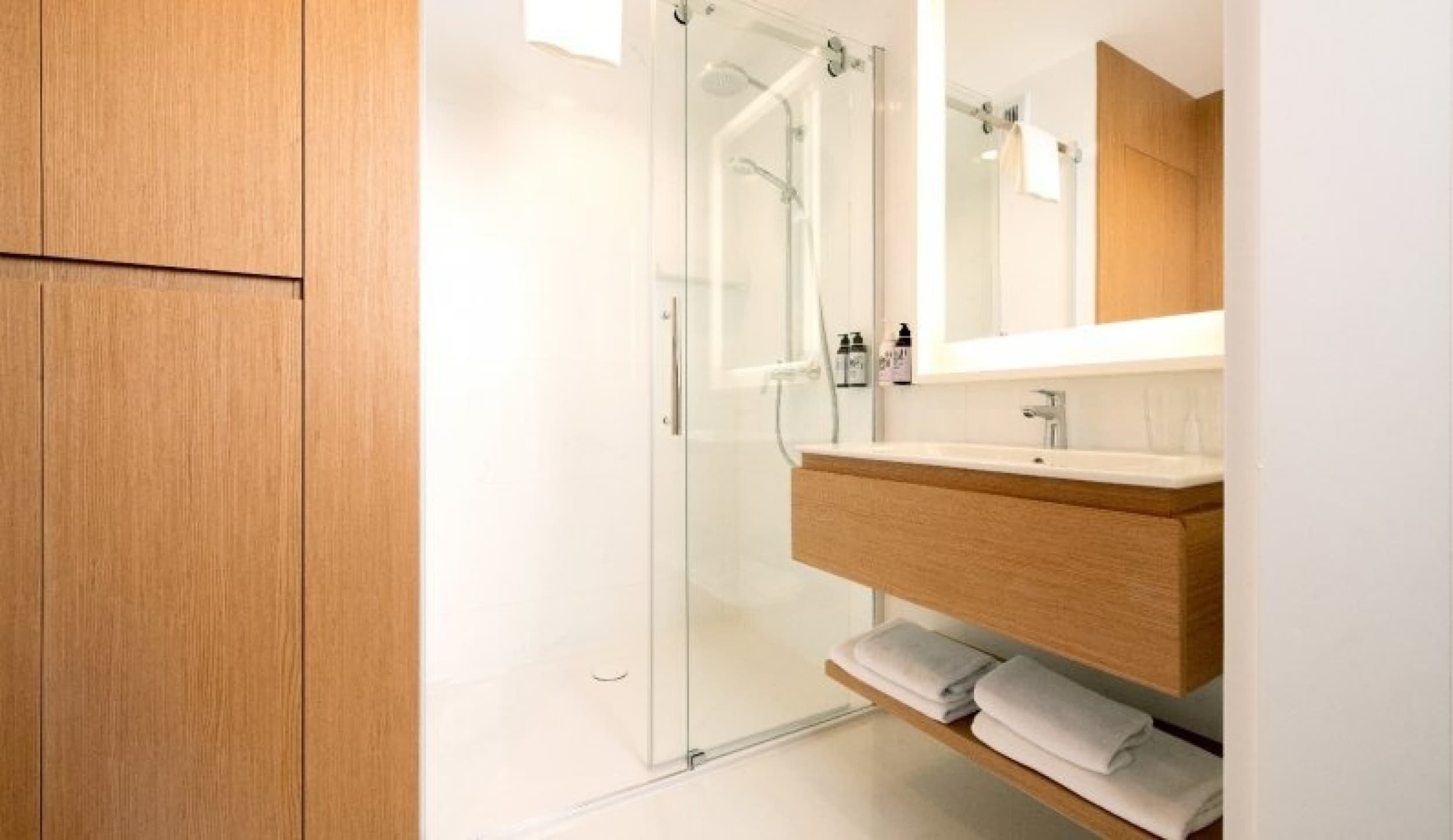 Romantyczny Pobyt (2 Noce, 2 Osoby) | Vislow Resort | Wisła | Wyjątkowy Prezent