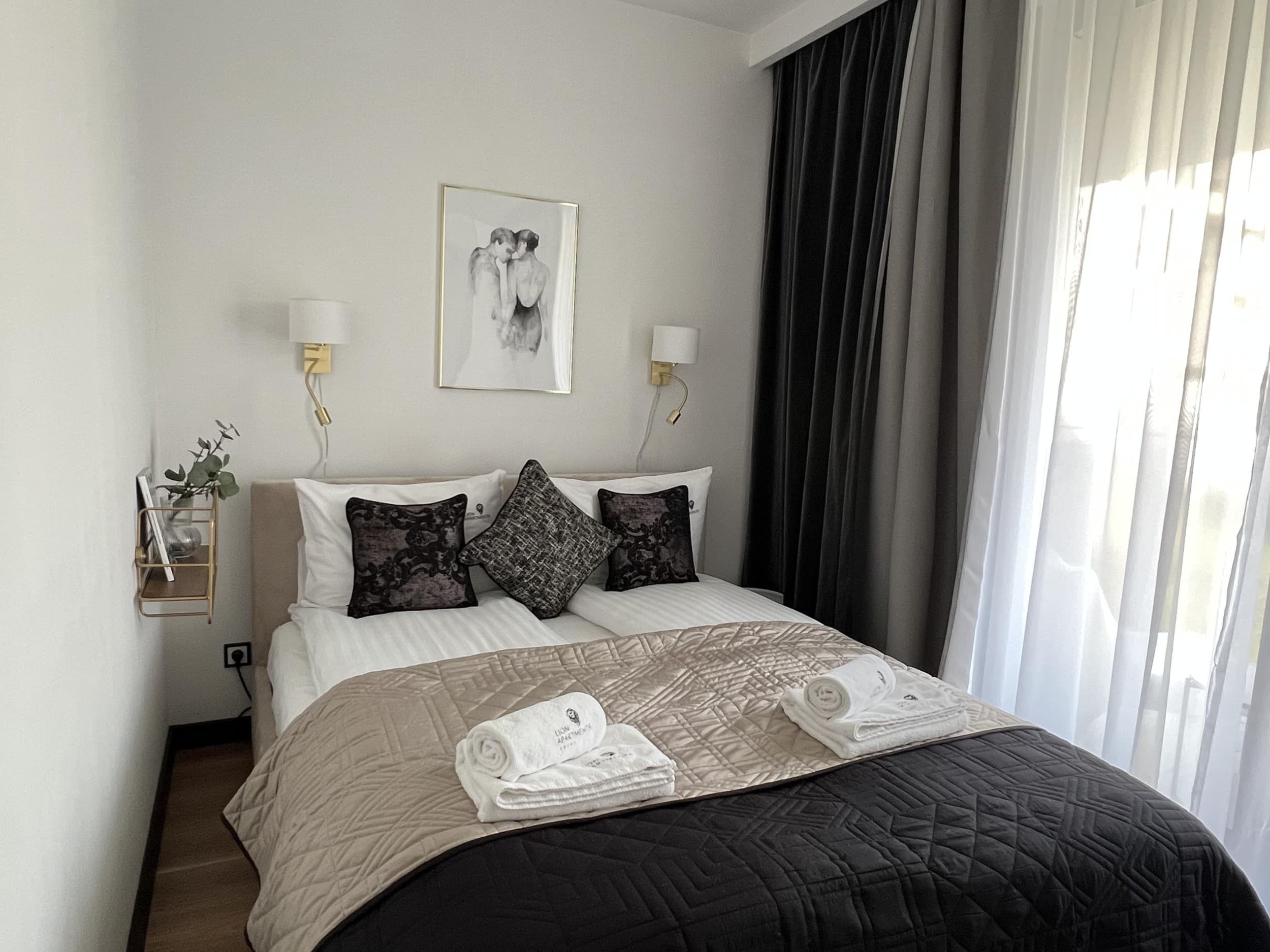 Wyjątkowy Pobyt w Apartamencie (2 Noce, 1-4 Osoby) | Lion Apartments Sopot | Sopot  | Wyjątkowy Prezent