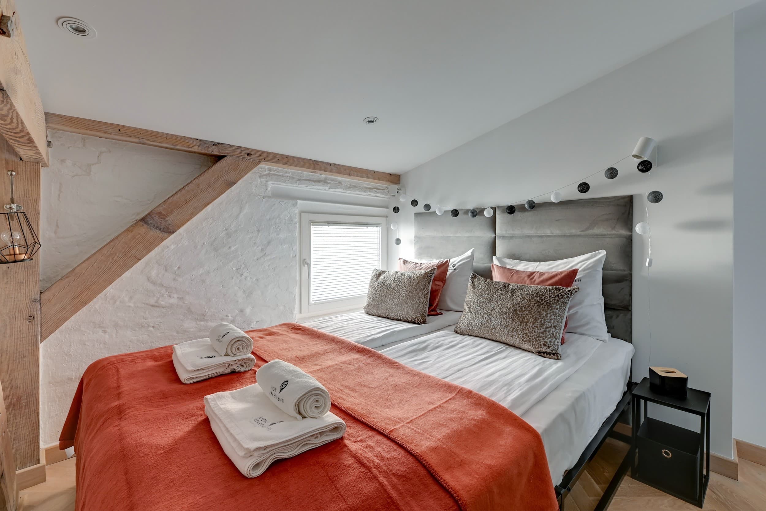 Niezapomniany Pobyt w Apartamencie (2 Noce, 1-4 Osoby) | Lion Apartments Sopot | Sopot  | Wyjątkowy Prezent
