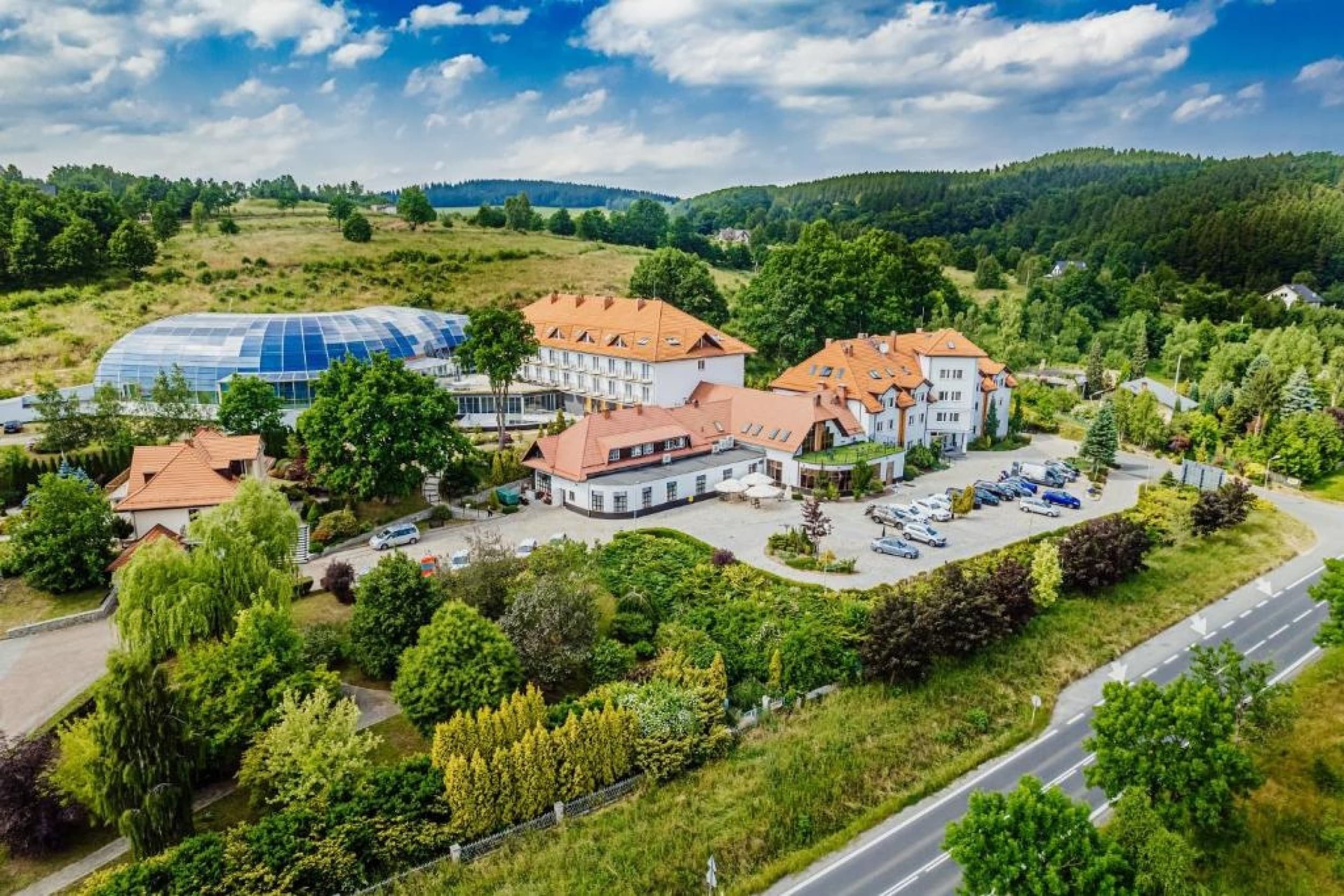 Odprężający Pobyt (3 Noce, 2 Osoby) | Kyriad Karkonosze | Wojcieszyce | Wyjątkowy Prezent