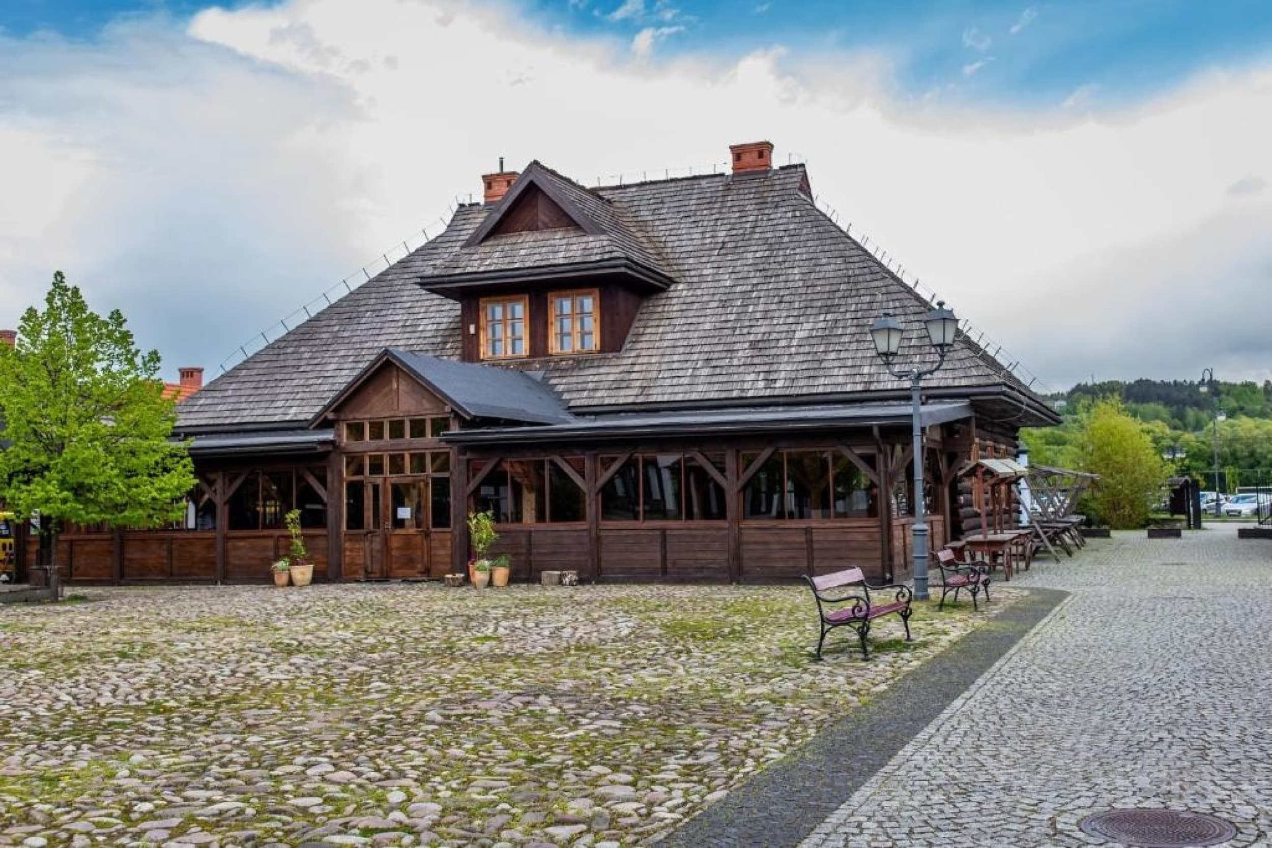 Urokliwy Pobyt (2 Noce, 2 Osoby) | NOVA Galicja | Nowy Sącz | Wyjątkowy Prezent