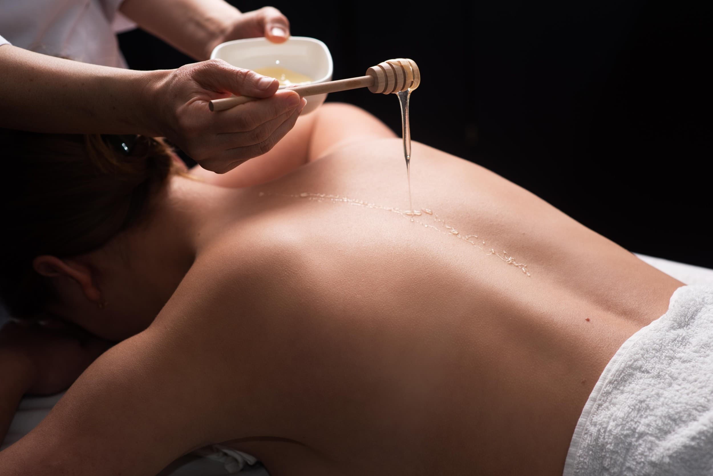 Zabieg SPA “Miodowy Relaks” | Gryfino | Wyjątkowy Prezent