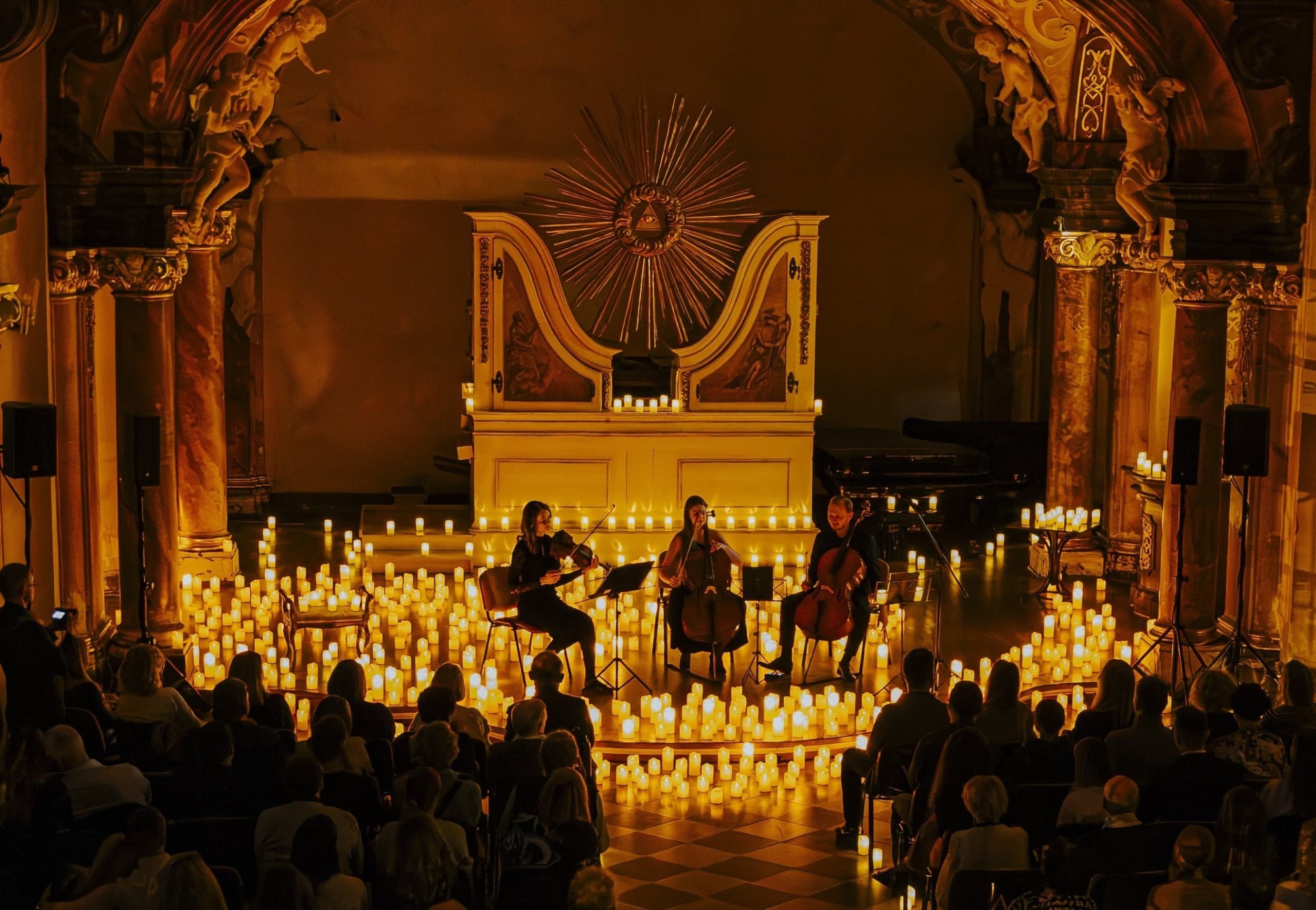 Koncert przy Świecach dla Dwojga (Sektor VIP) | Kraków | Wyjątkowy Prezent