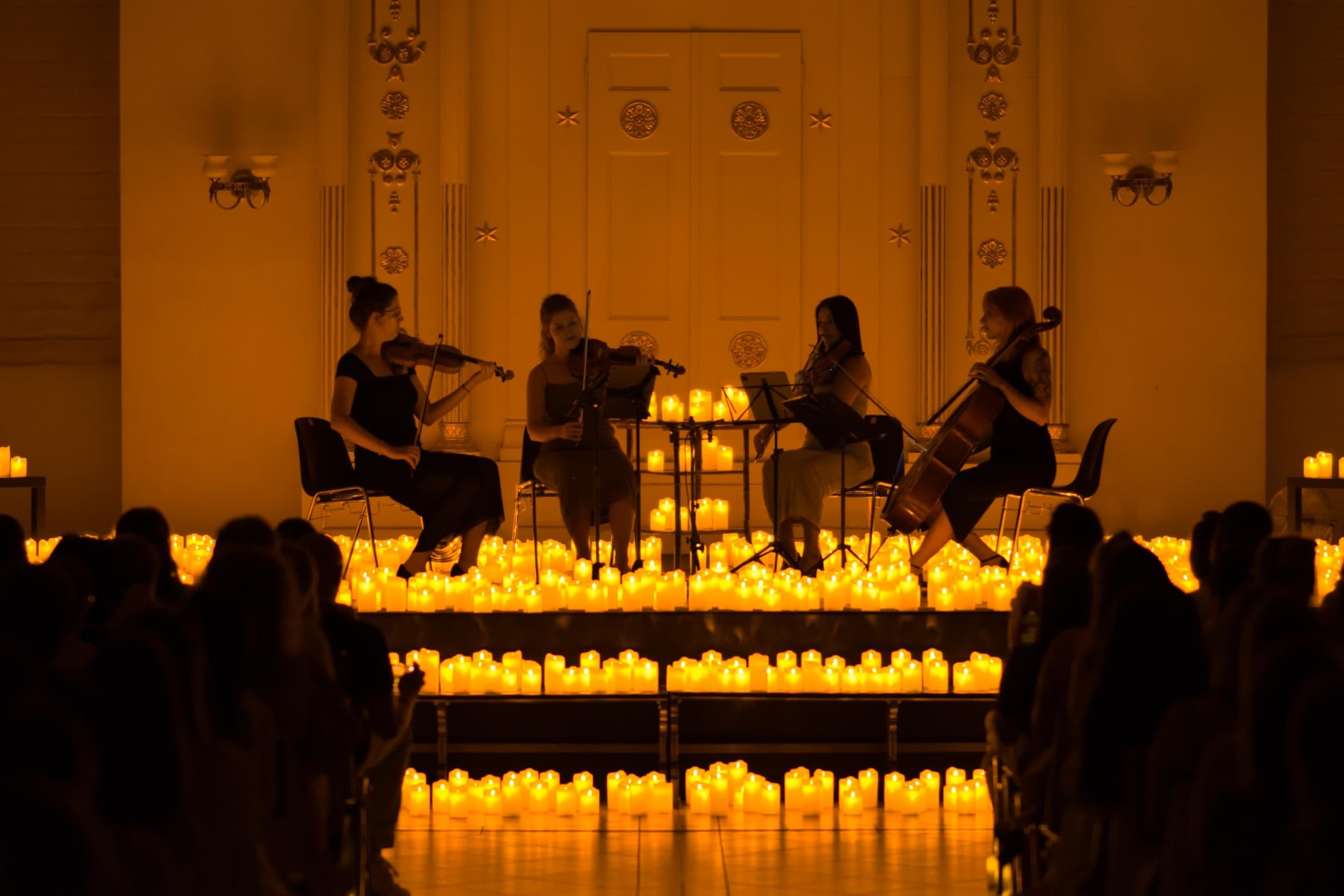 Koncert przy Świecach dla Dwojga (Sektor C) | Warszawa | Wyjątkowy Prezent