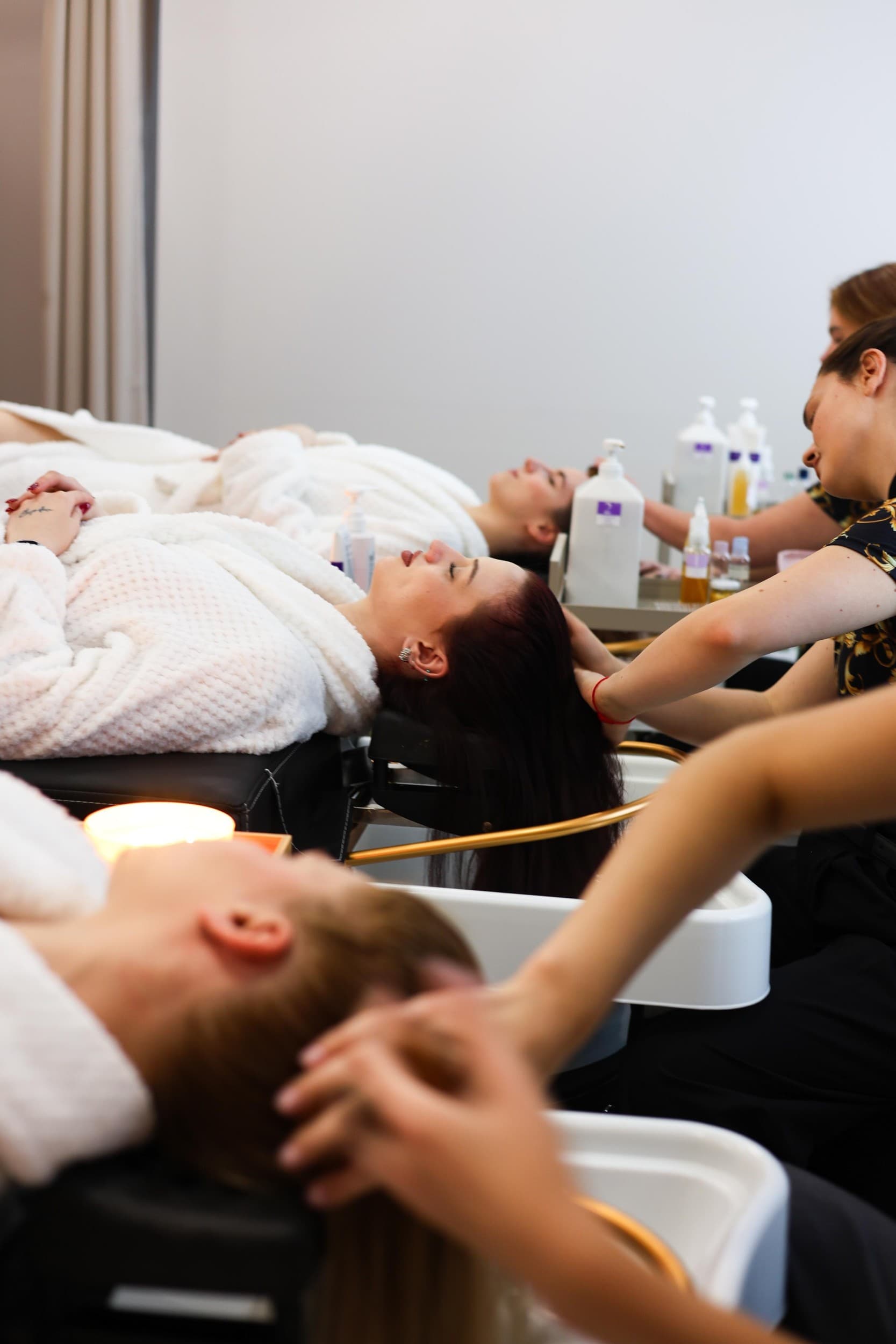 Rytuał SPA "Zanurzone w Relaksie" dla Przyjaciółek | Poznań | Wyjątkowy Prezent