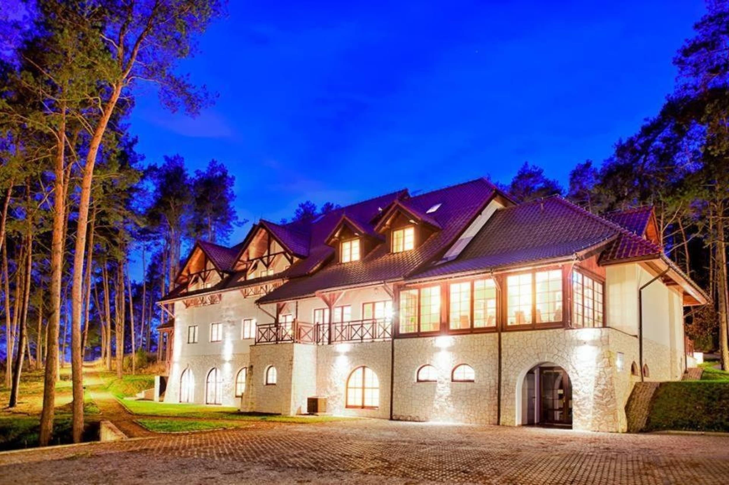 Odprężający Pobyt (1 Noc, 2 Osoby) | Hotel Kazimierski Zdrój | Janowiec  | Wyjątkowy Prezent