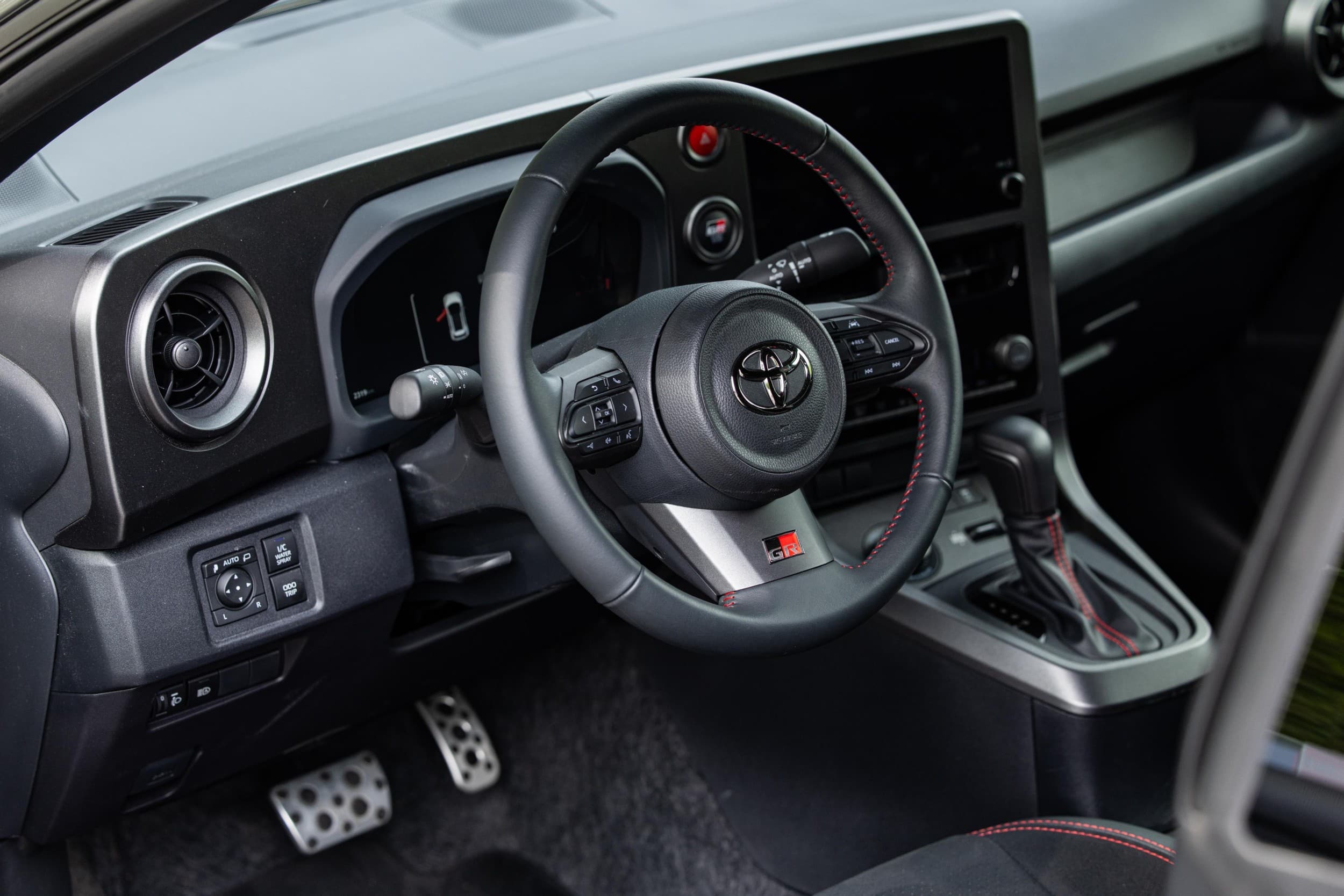 Jazda Toyotą GR Yaris | 1 okrążenie | Wiele Lokalizacji | Wyjątkowy Prezent