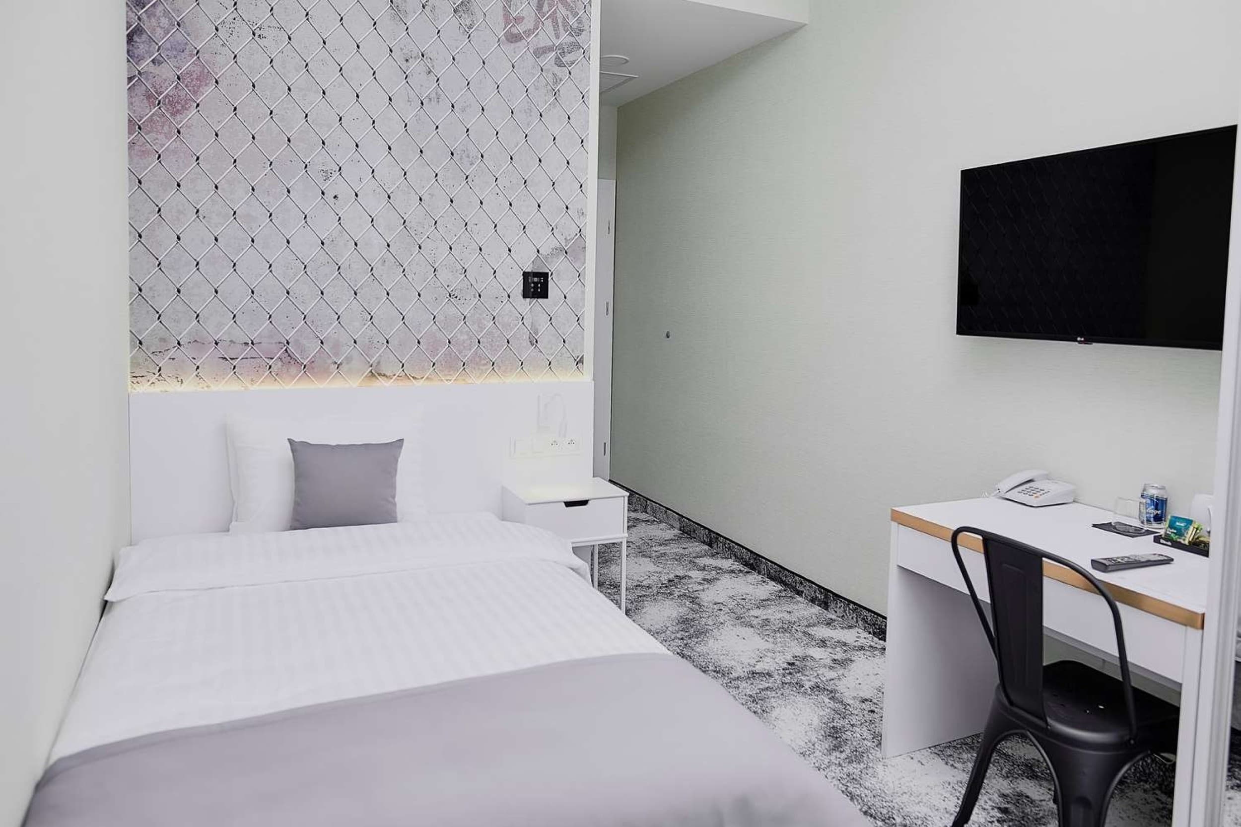 Urokliwy Pobyt (1 Noc, 1 Osoba) | Tulip Inn | Żyrardów | Wyjątkowy Prezent