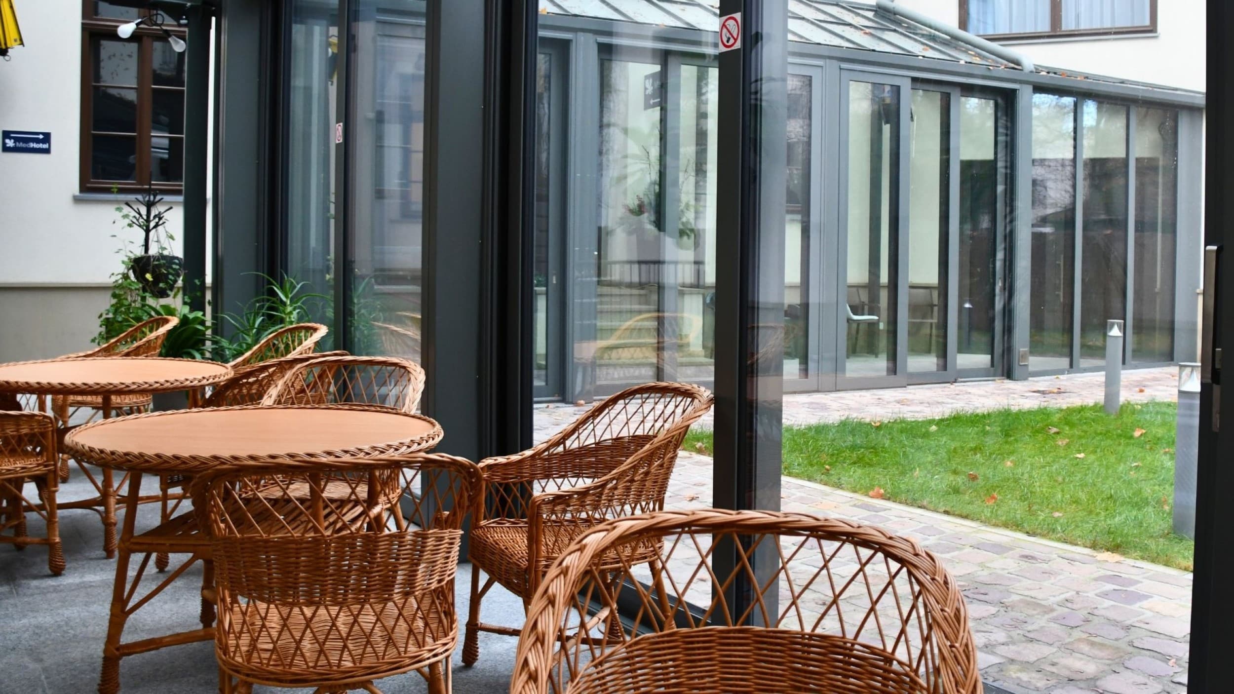 Pobyt w Apartamencie (1 Noc, 1-4 Osoby) | Medotel Krupnicza | Kraków  | Wyjątkowy Prezent