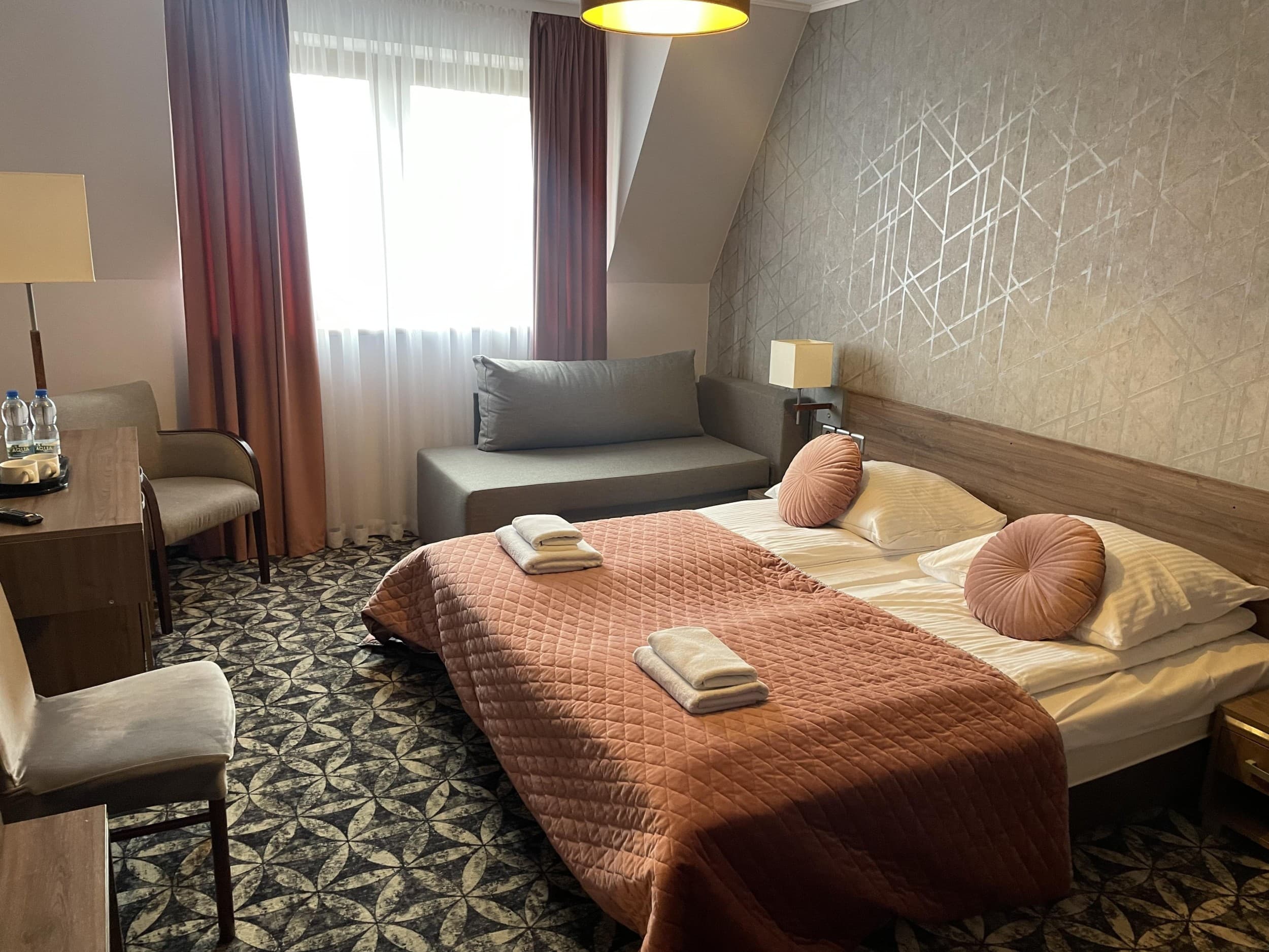 Urokliwy Pobyt (2 Noce, 2 Osoby) | Hotel Zakliki | Kraków  | Wyjątkowy Prezent