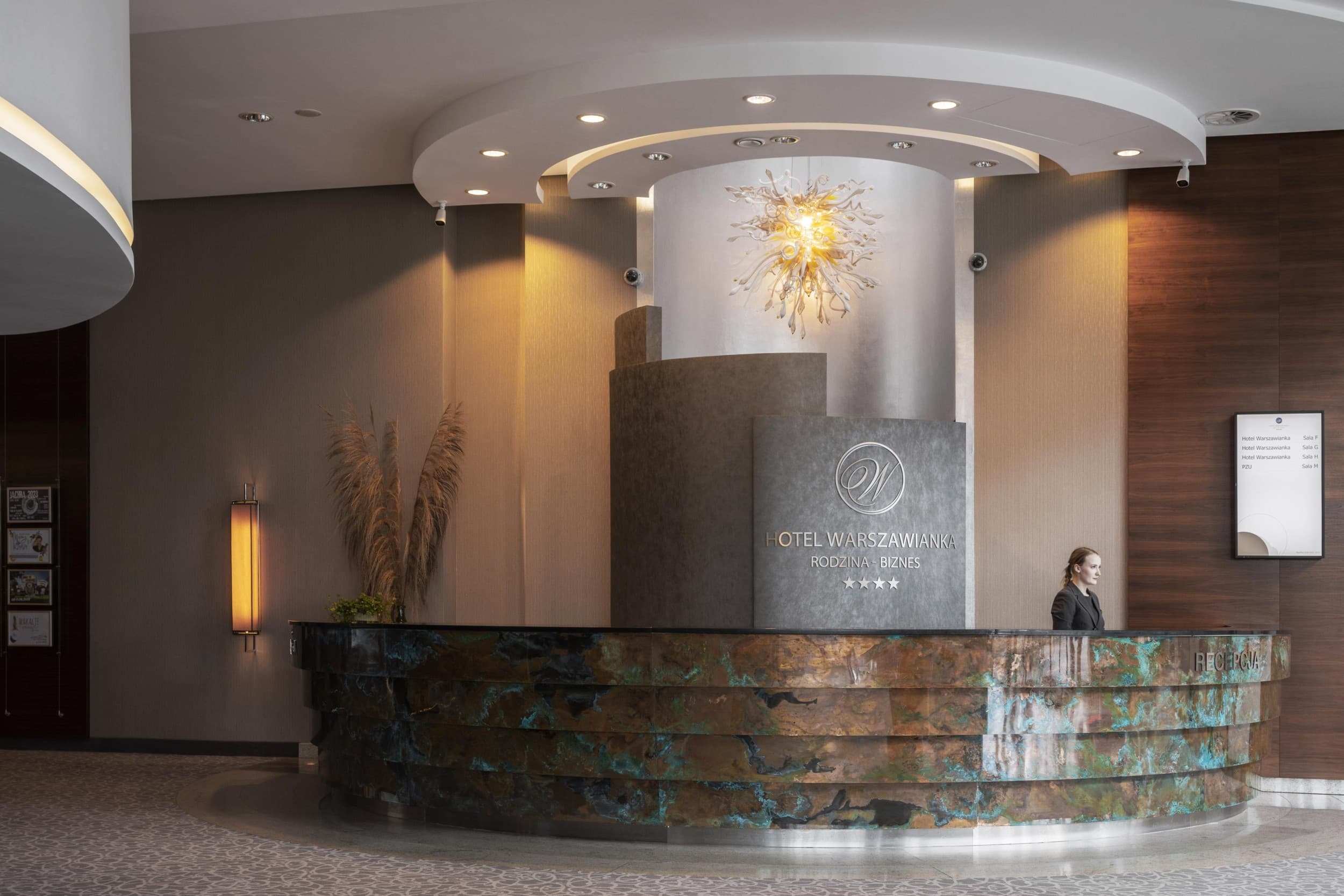 Orientalny Pobyt SPA (2 Noce, 2 Osoby) | Hotel Warszawianka | Jachranka | Wyjątkowy Prezent
