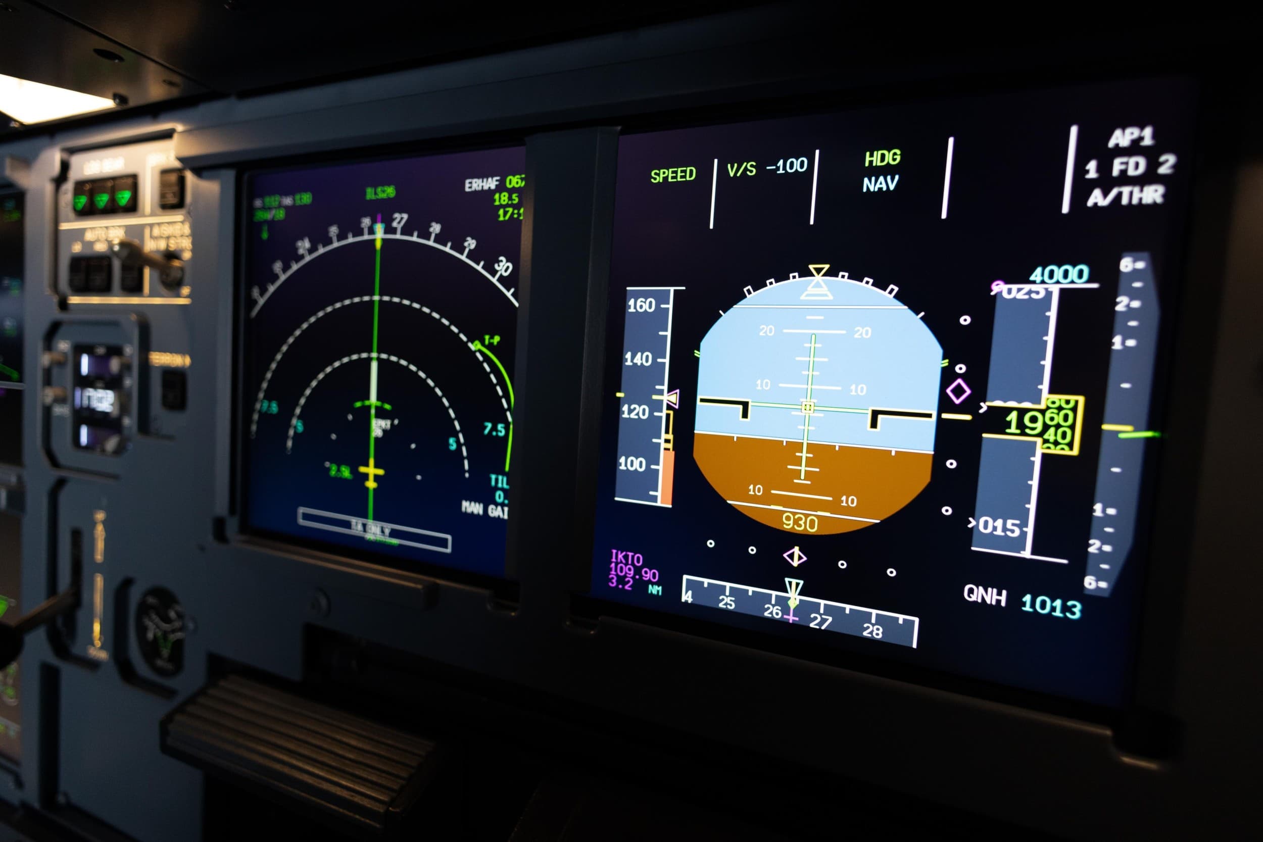 Lot w Symulatorze Airbus A320 NEO (15 minut) | Katowice | Wyjątkowy Prezent
