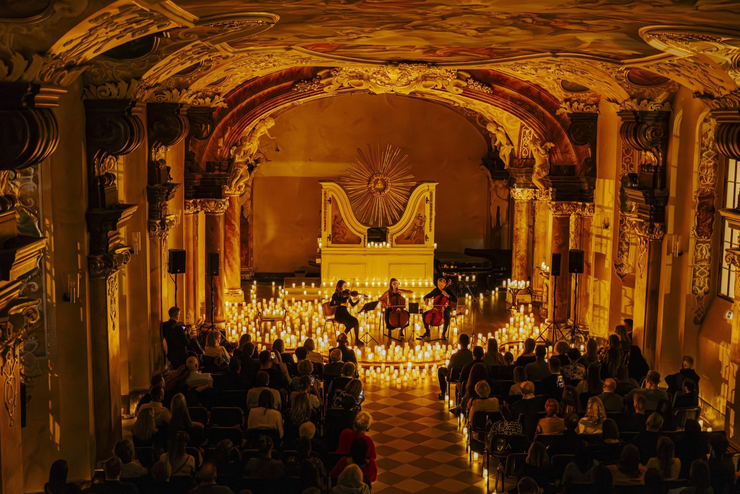 Koncert przy Świecach dla Dwojga (Sektor A) | Toruń | Wyjątkowy Prezent