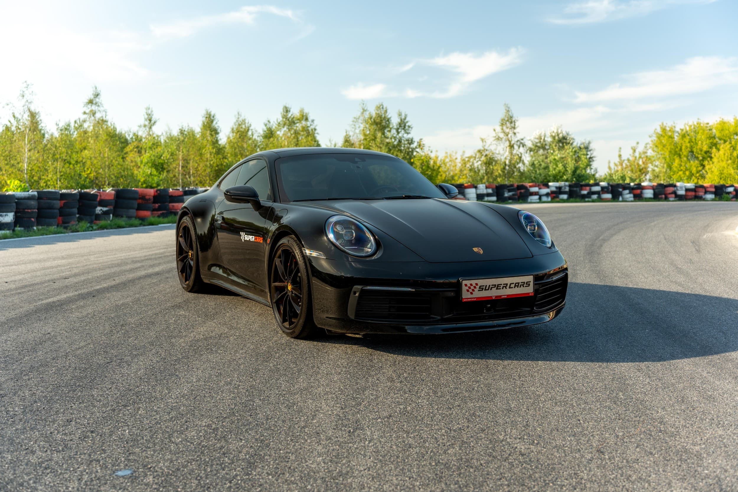 Jazda Porsche 911 | 2 okrążenia | Wiele Lokalizacji | Wyjątkowy Prezent