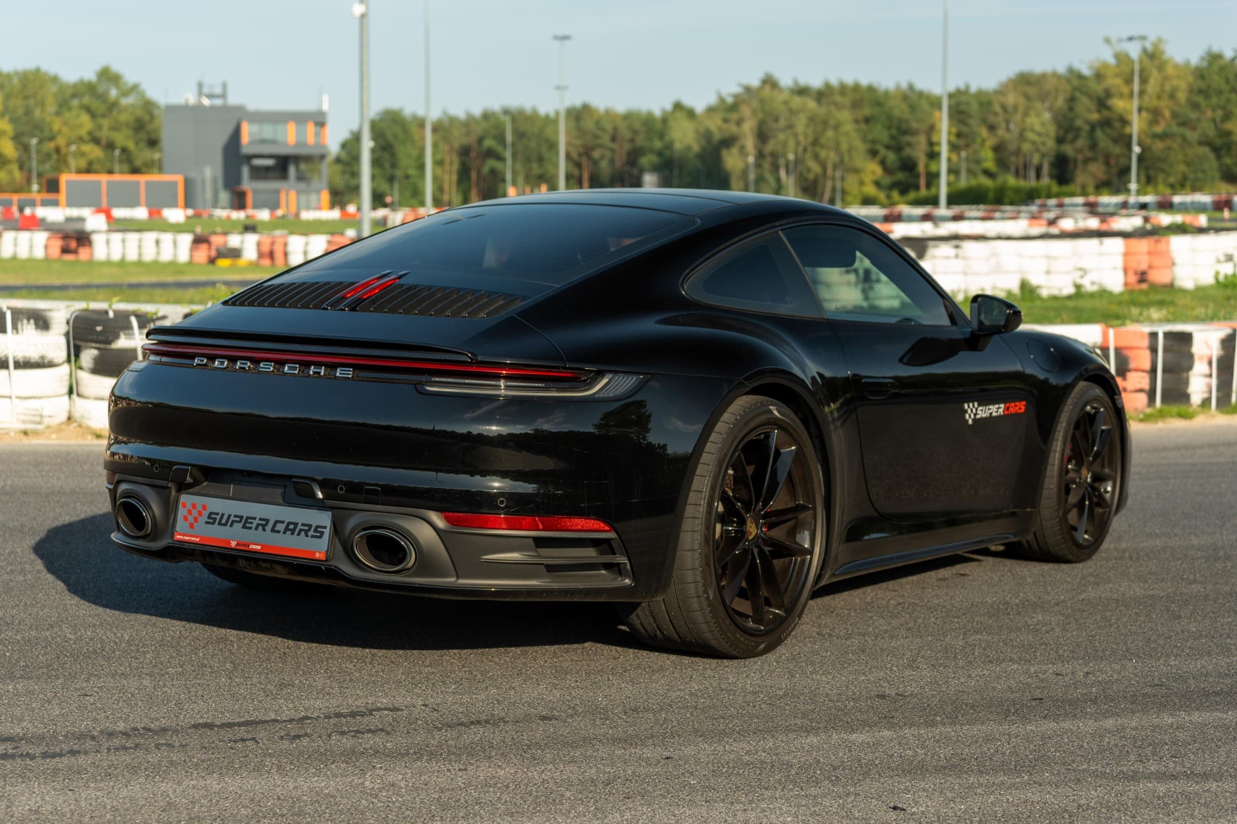 Jazda Porsche 911 | 3 okrążenia | Wiele Lokalizacji | Wyjątkowy Prezent