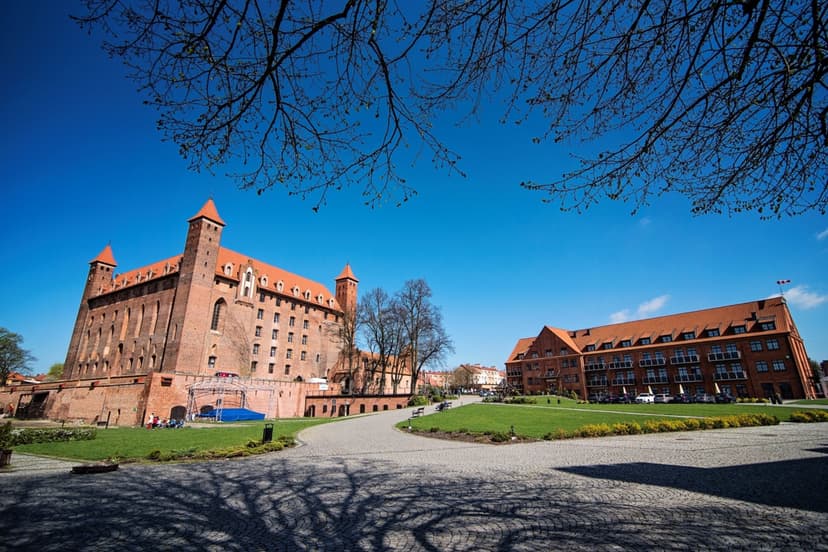 Relaksujący Pobyt w Zamku (1 Noc, 2 Osoby) | Zamek Gniew | Gniew