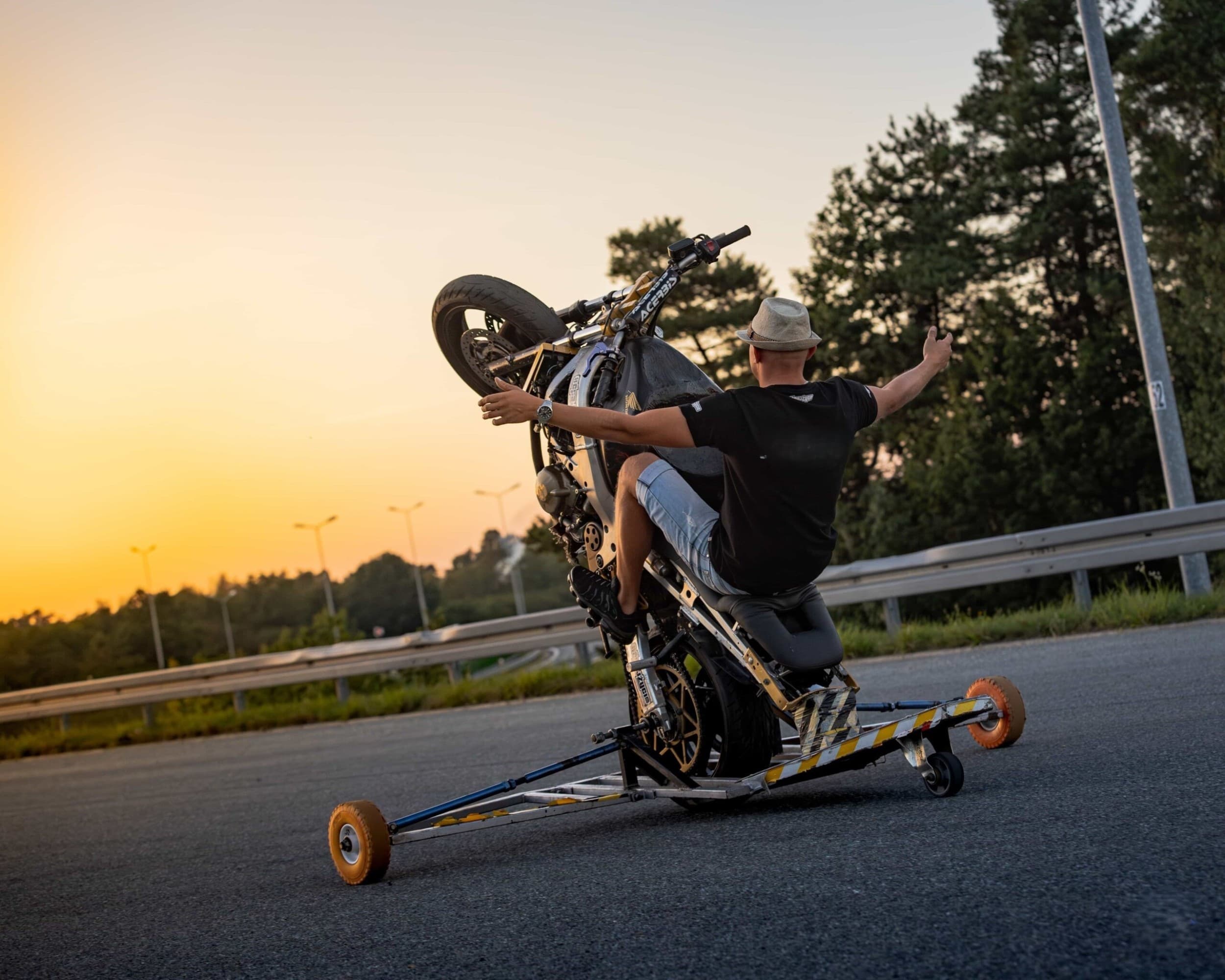 Nauka Wheelie - Jazda na Jednym Kole (120 minut) | Ryczołek