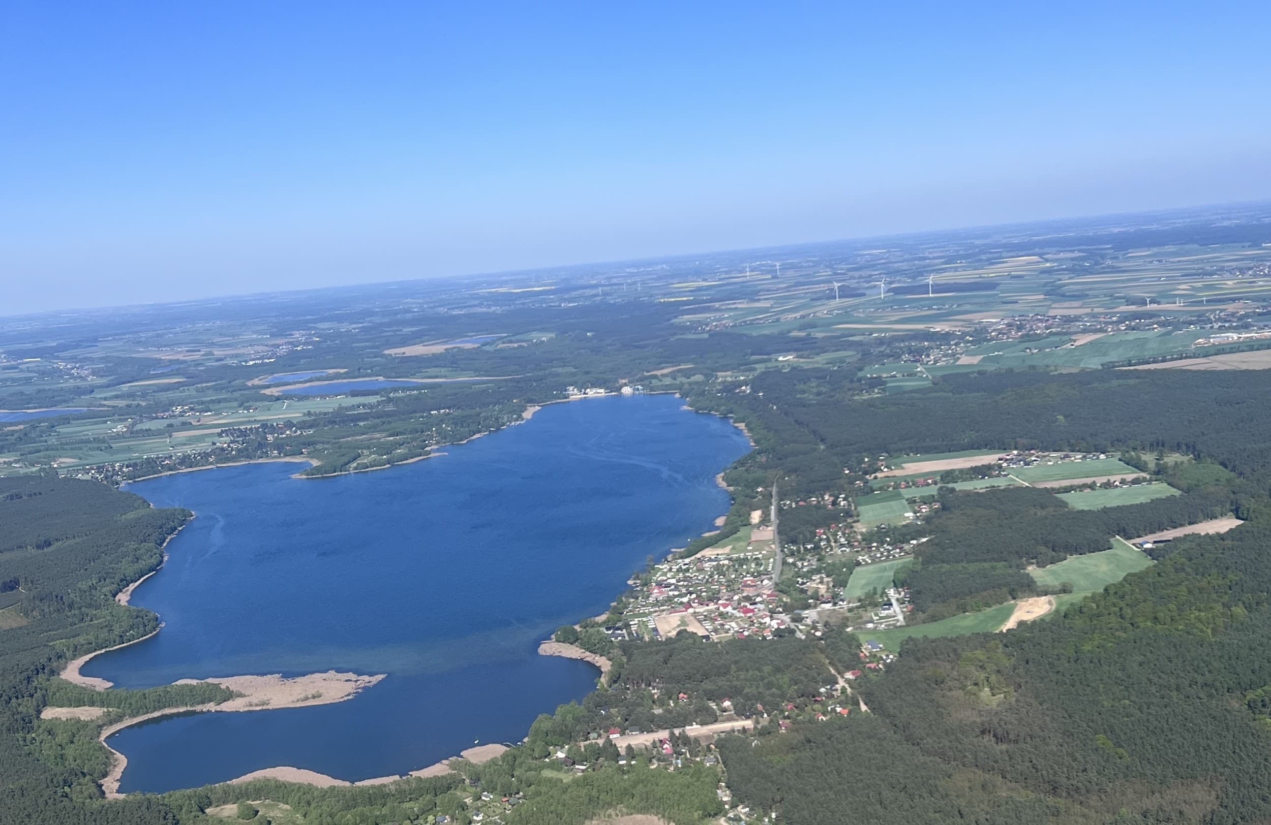Lot Widokowy Wiatrakowcem (60 minut) | Chojna | Wyjątkowy Prezent