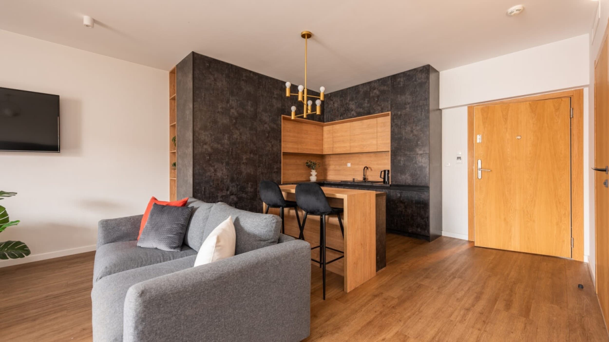 Pobyt w Apartamencie z Widokiem na Motławę (2 noce, 1-6 osób) | Flatbook Apartments | Gdańsk | Wyjątkowy Prezent
