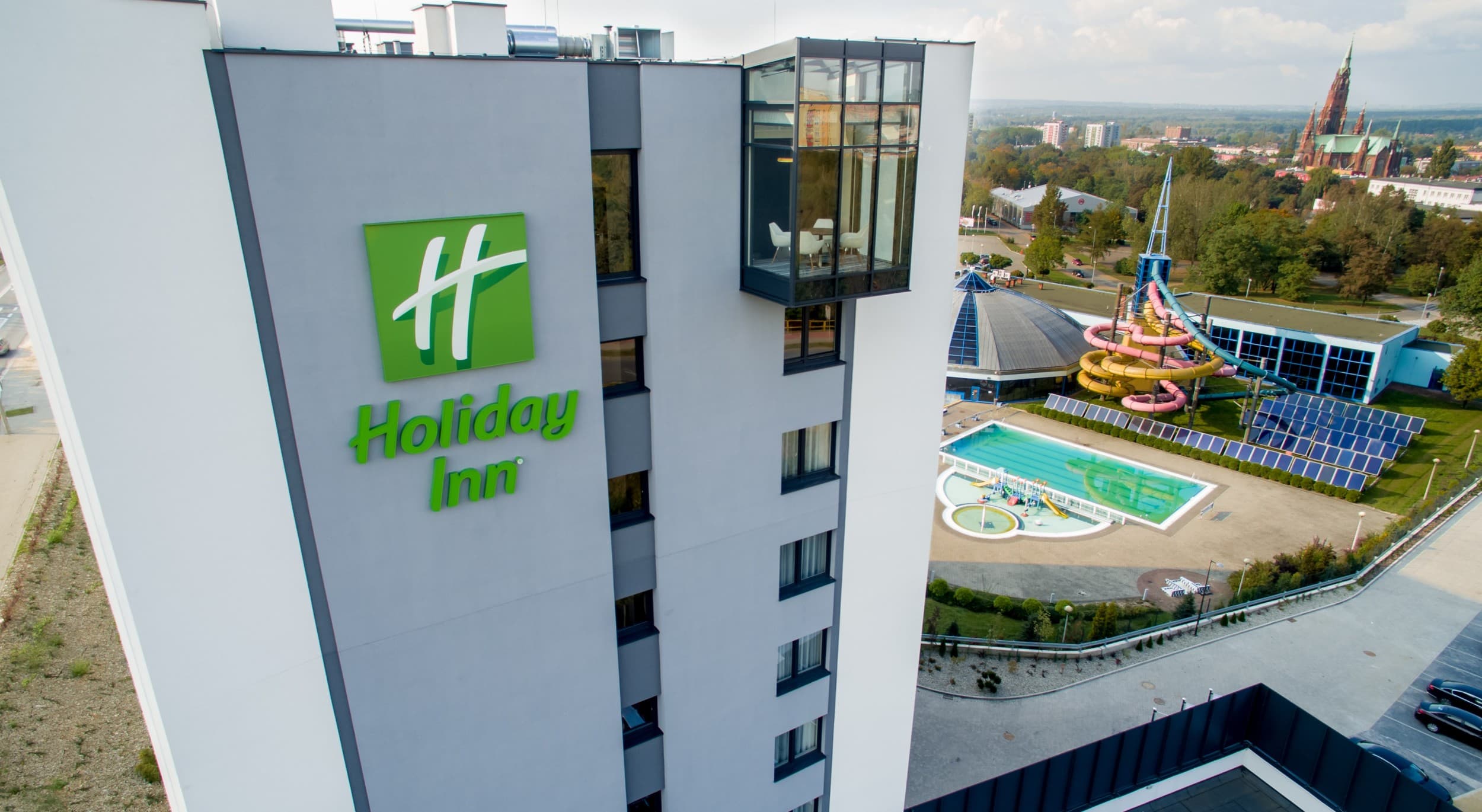 Romantyczny Pobyt w Apartamencie (1 Noc, 2 Osoby) | Holiday Inn Dąbrowa Górnicza | Dąbrowa Górnicza  | Wyjątkowy Prezent