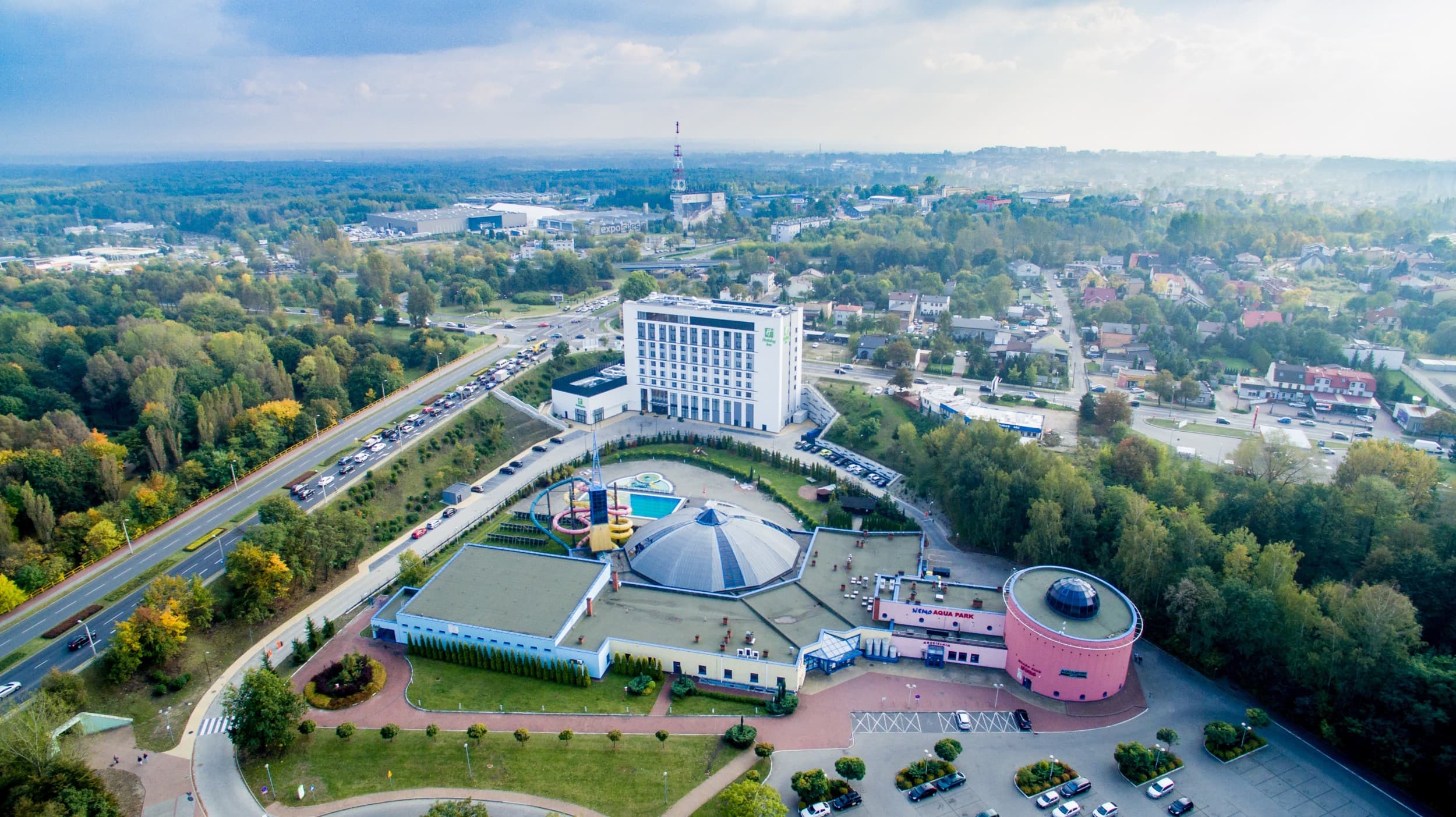 Romantyczny Pobyt w Apartamencie (1 Noc, 2 Osoby) | Holiday Inn Dąbrowa Górnicza | Dąbrowa Górnicza  | Wyjątkowy Prezent