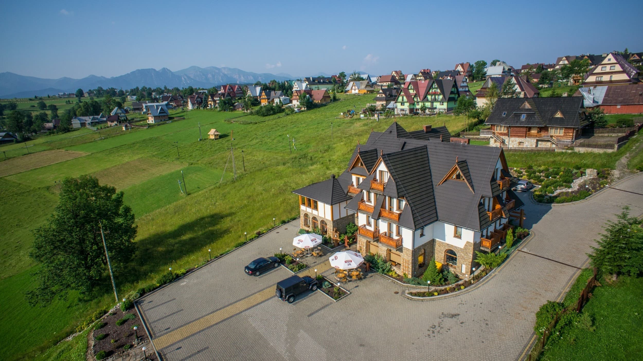 Romantyczny Pobyt w Górach (2 Noce, 2 Osoby) | Hotel Redyk | Ząb | Wyjątkowy Prezent