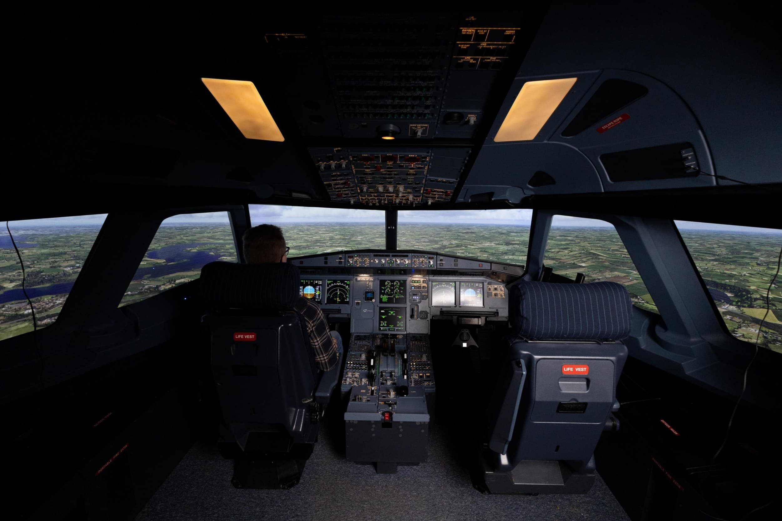 Lot w Symulatorze Airbus A320 NEO (60 minut) | Katowice 