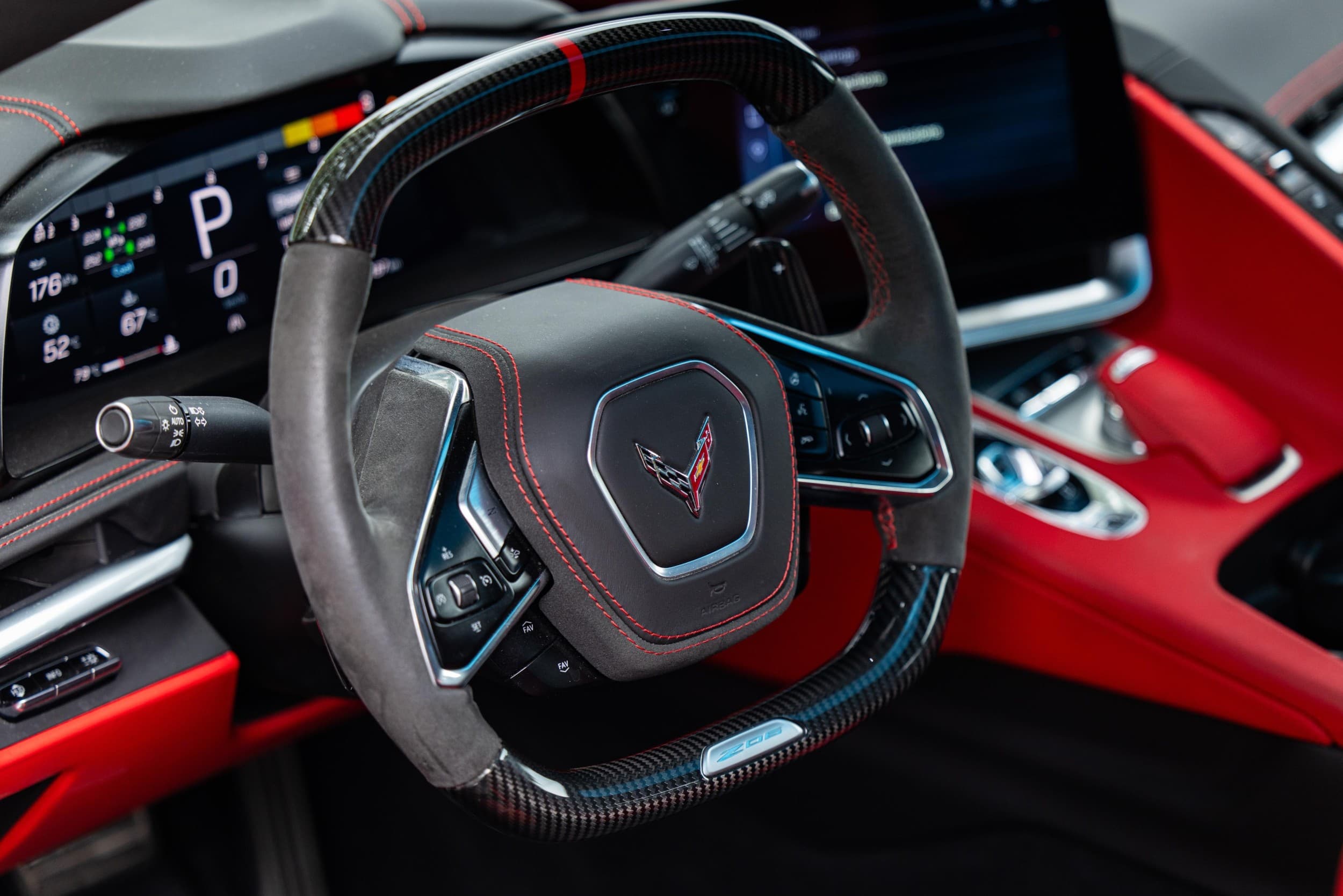 Poprowadź Chevroleta Corvette C8 | 2 okrążenia | Wiele Lokalizacji | Wyjątkowy Prezent