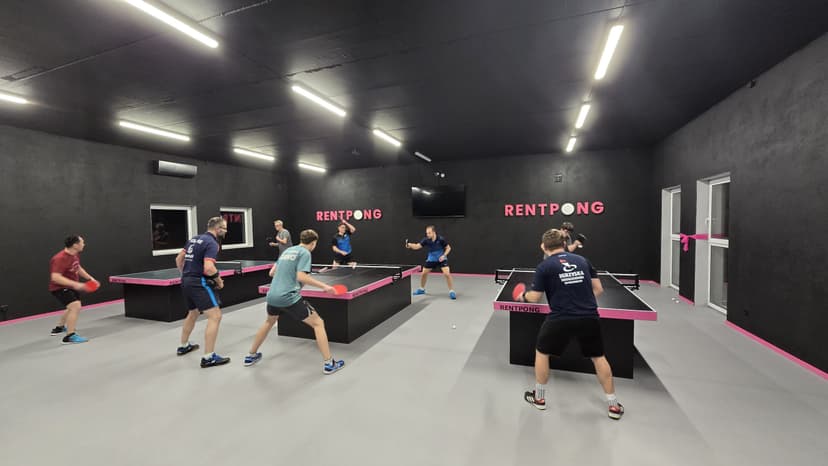 Gra w Tenisa Stołowego dla Przyjaciół | Luboń