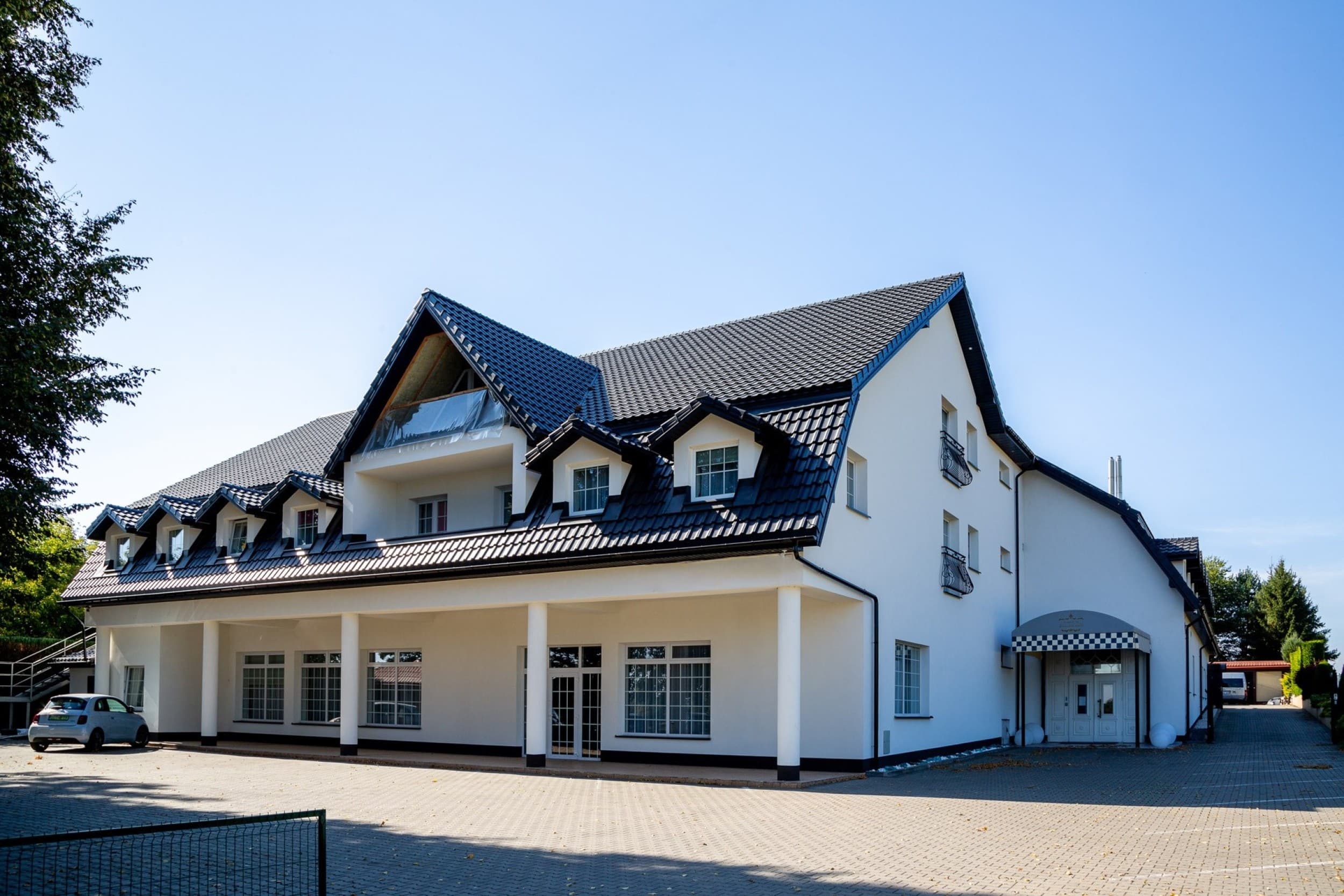 Odprężający Pobyt (4 Noce, 2 Osoby) | W Krainie Alicji | Nałęczów  | Wyjątkowy Prezent