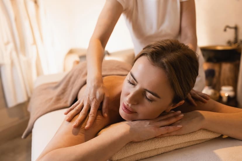 Seans w Fitobeczce z Masażem Pleców | Gdańsk