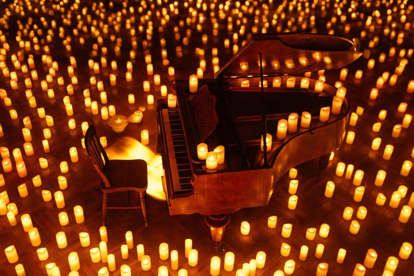 Koncert Fortepianowy "Fryderyk Chopin" przy Świecach (Sektor VIP) | Kraków