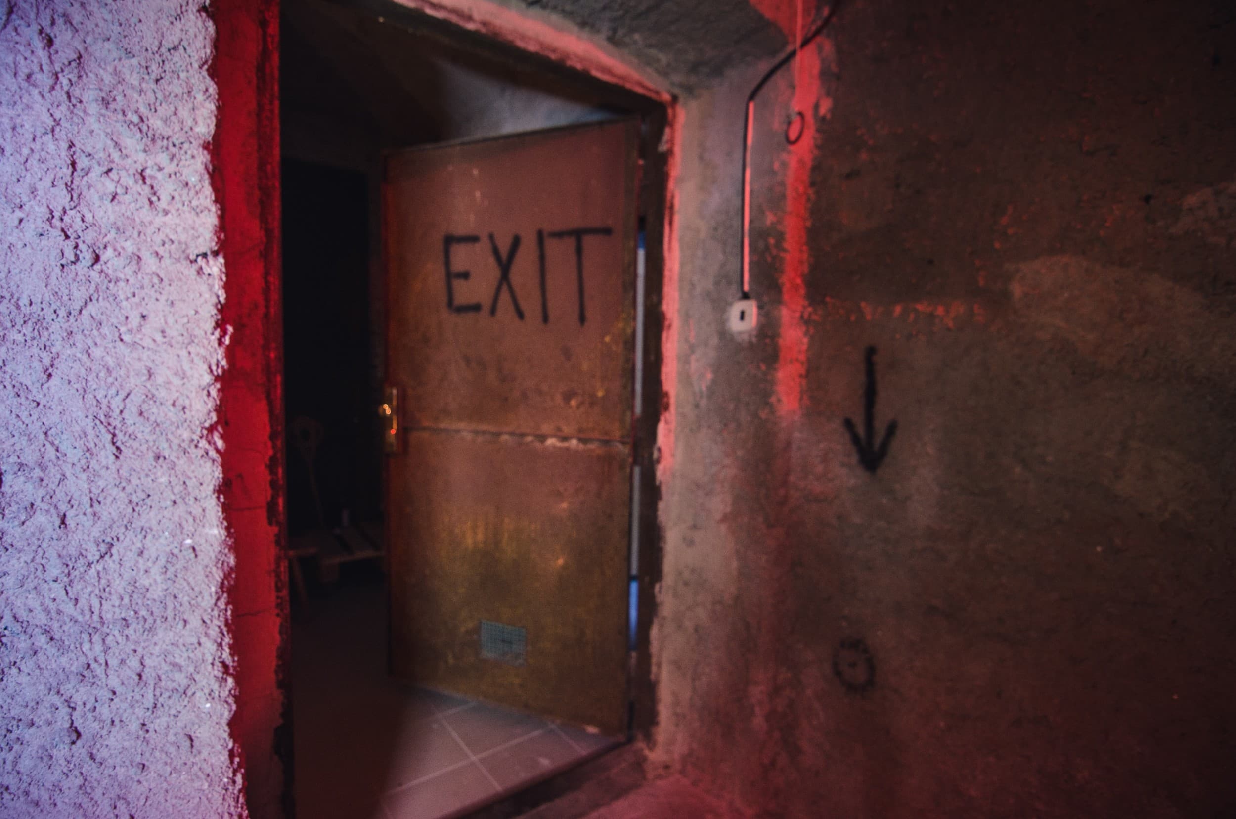 Przygoda w Escape Room "Mroczne Piwnice" (3 osoby) | Rzeszów