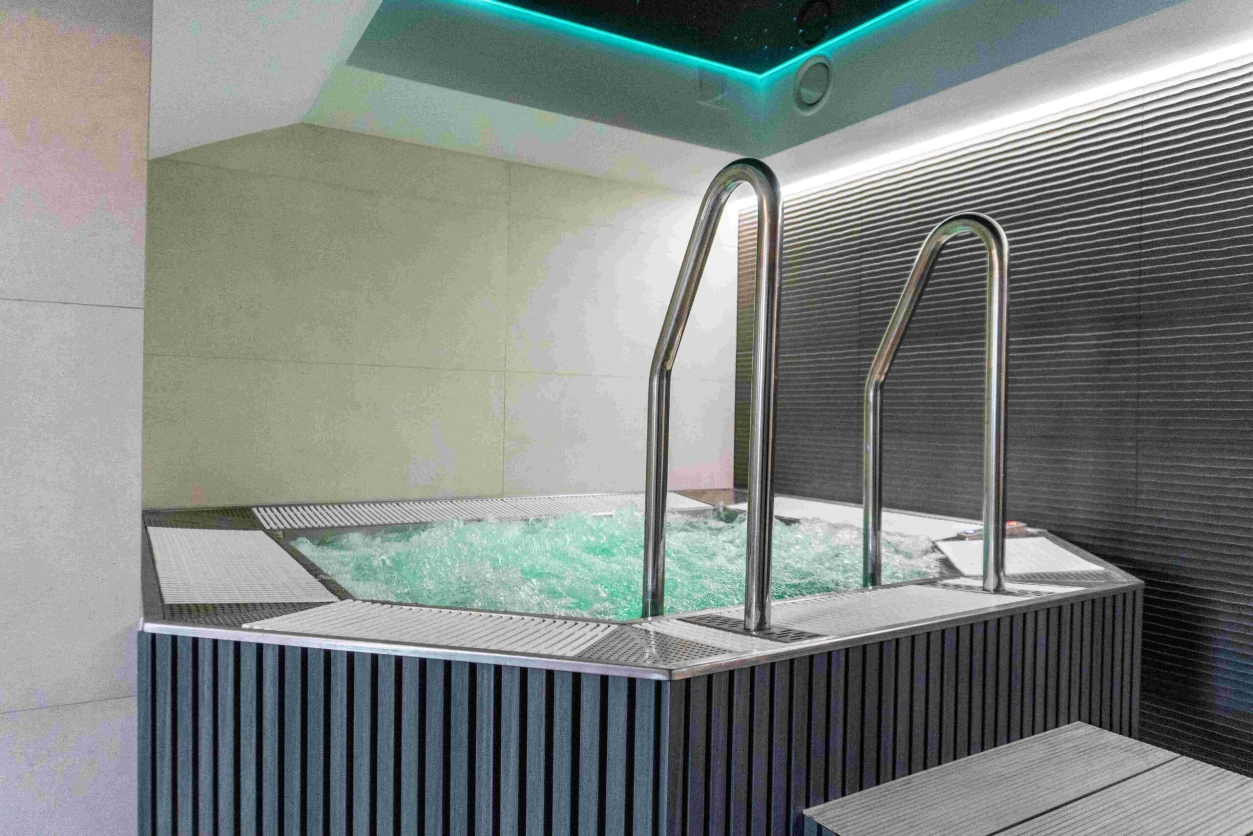 Odprężający Pobyt (2 Noce, 2 Osoby) | ANMAGO Apartamenty & Spa | Krynica-Zdrój | Wyjątkowy Prezent