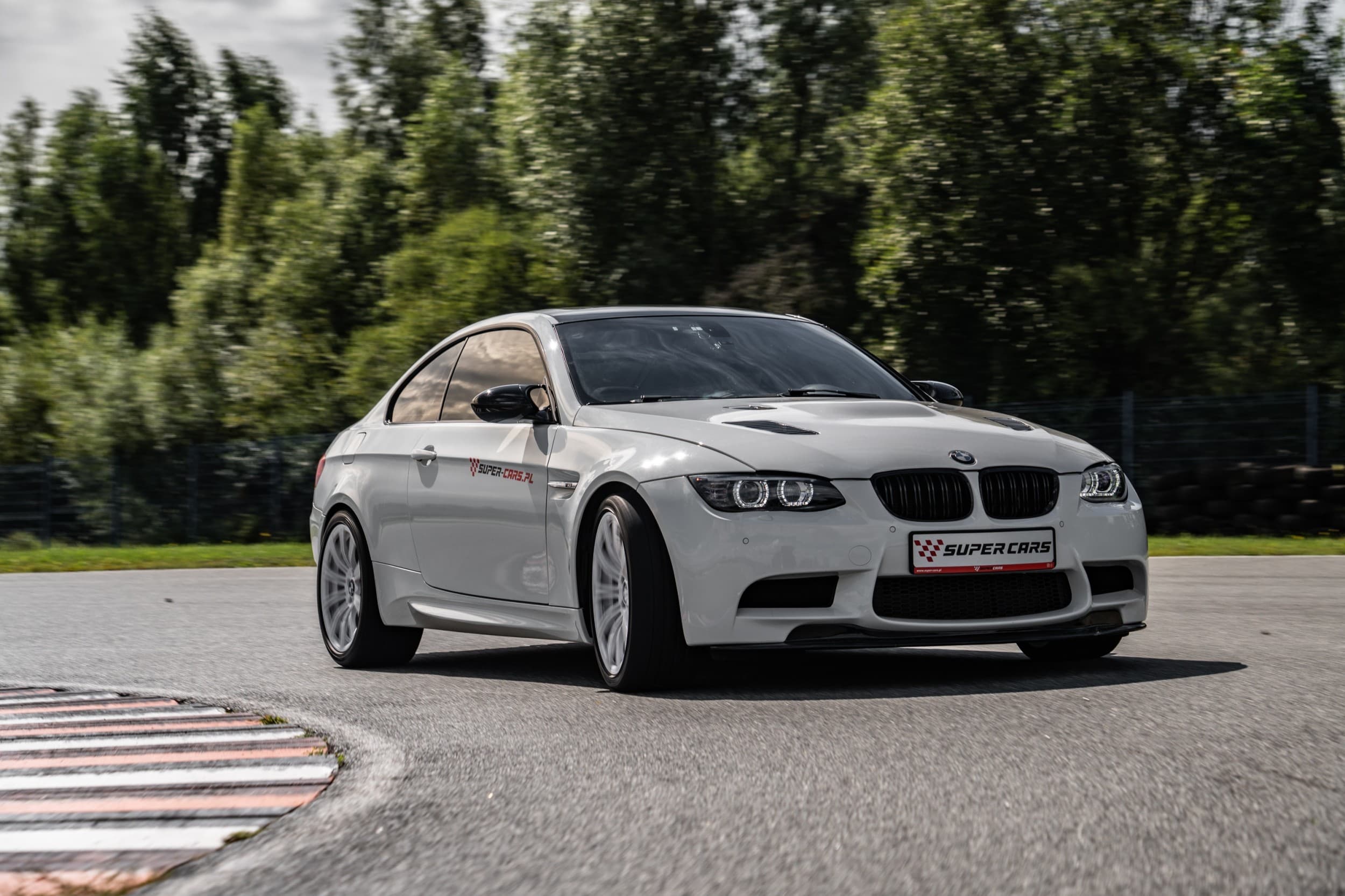 Jazda BMW M3 | 2 okrążenia | Tor Główny Poznań