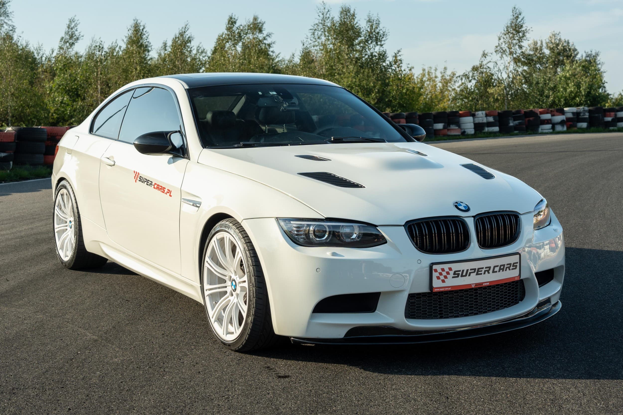 Jazda BMW M3 | 2 okrążenia | Wiele Lokalizacji 