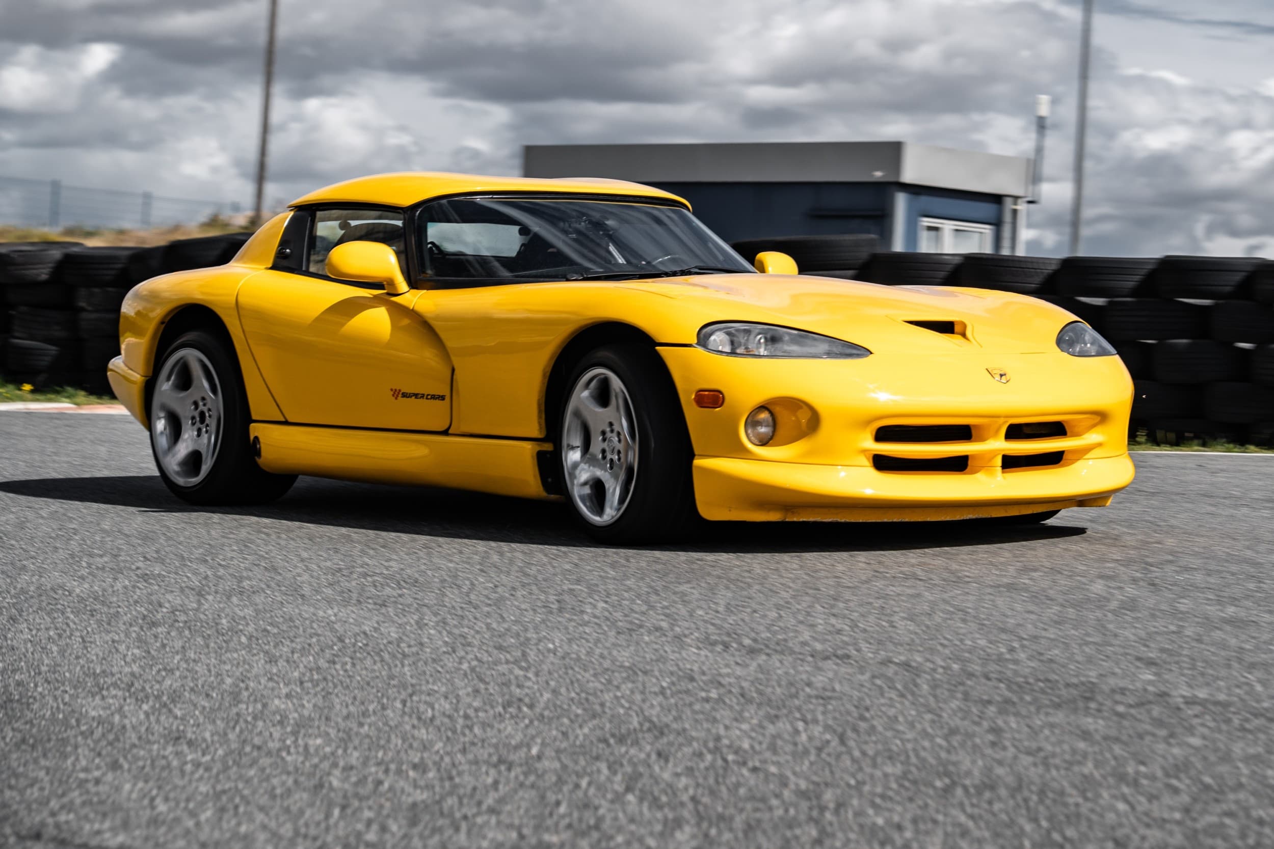 Jazda Dodge Viper | 2 okrążenia | Tor Główny Poznań