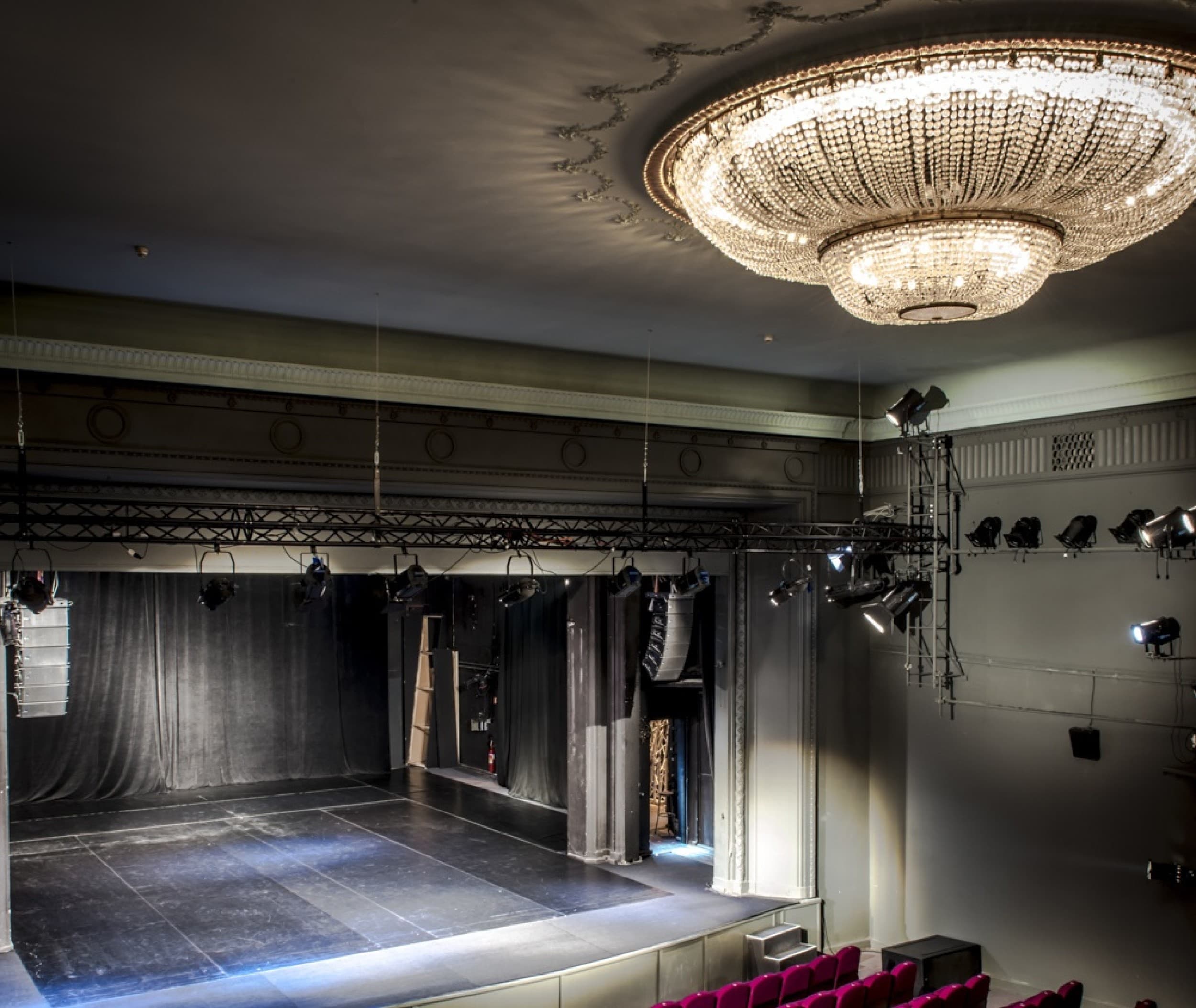 Spektakl w Teatrze Studio dla Dwojga | Warszawa | Wyjątkowy Prezent