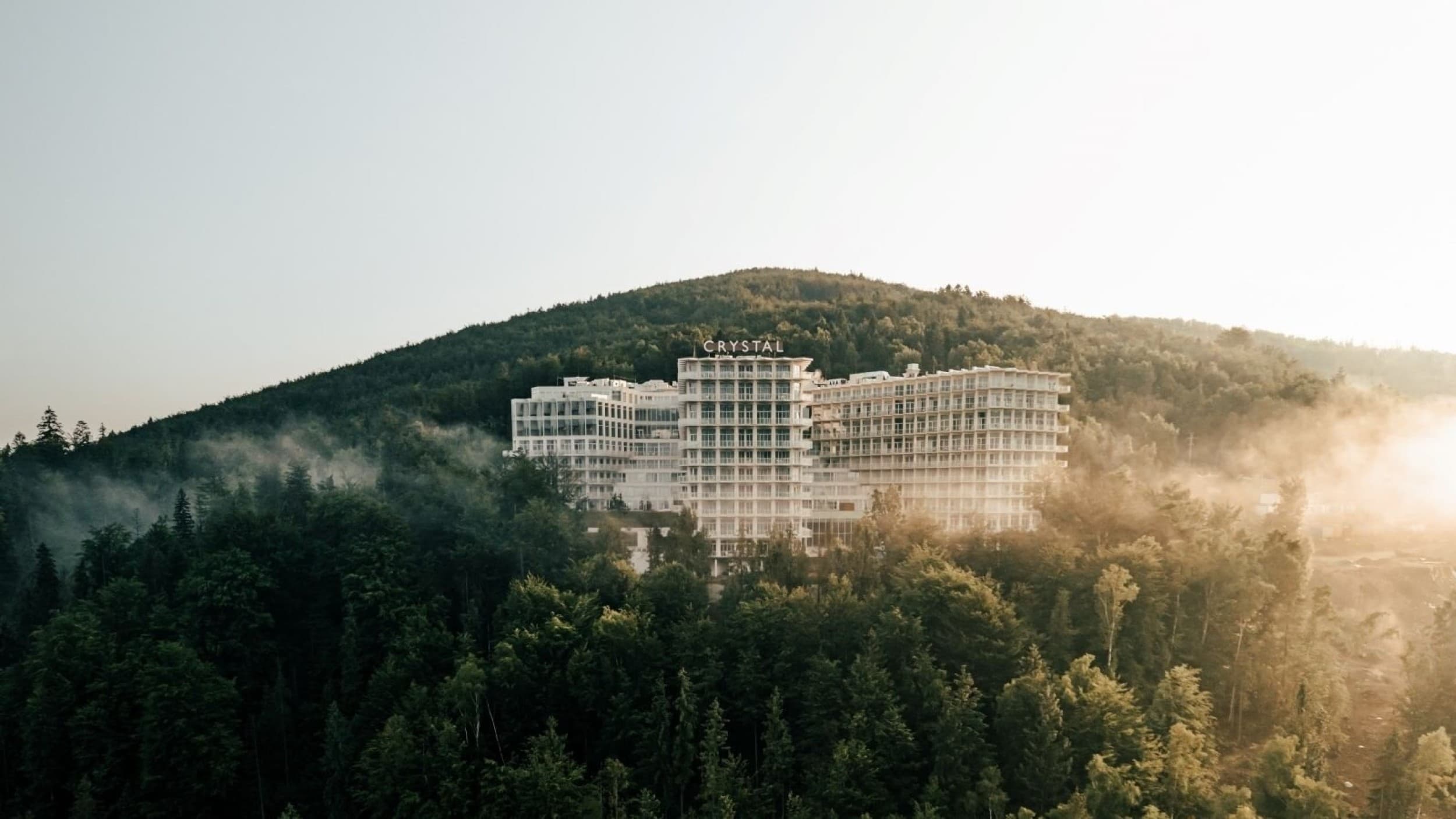 Zachwycający Pobyt w Górach (2 Noce, 2 Osoby) | Hotel Crystal Mountain***** | Wisła | Wyjątkowy Prezent