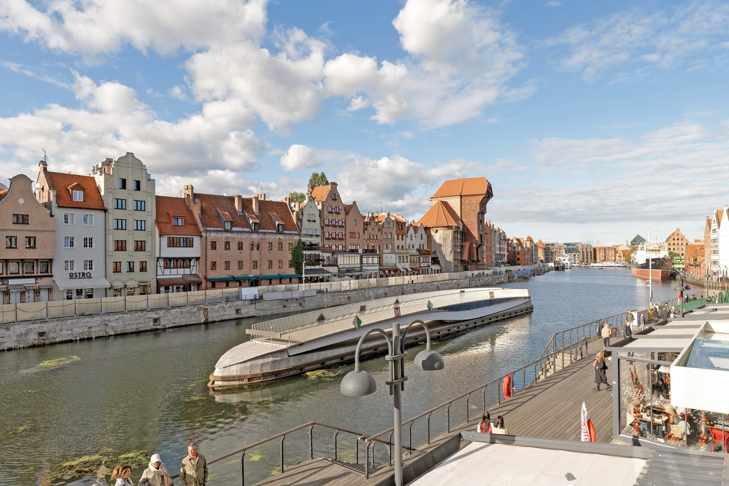 Wyjątkowy Pobyt w Apartamencie z Widokiem na Motławę (2 Noce, 1-6 Osób) | Lion Apartments | Gdańsk | Wyjątkowy Prezent
