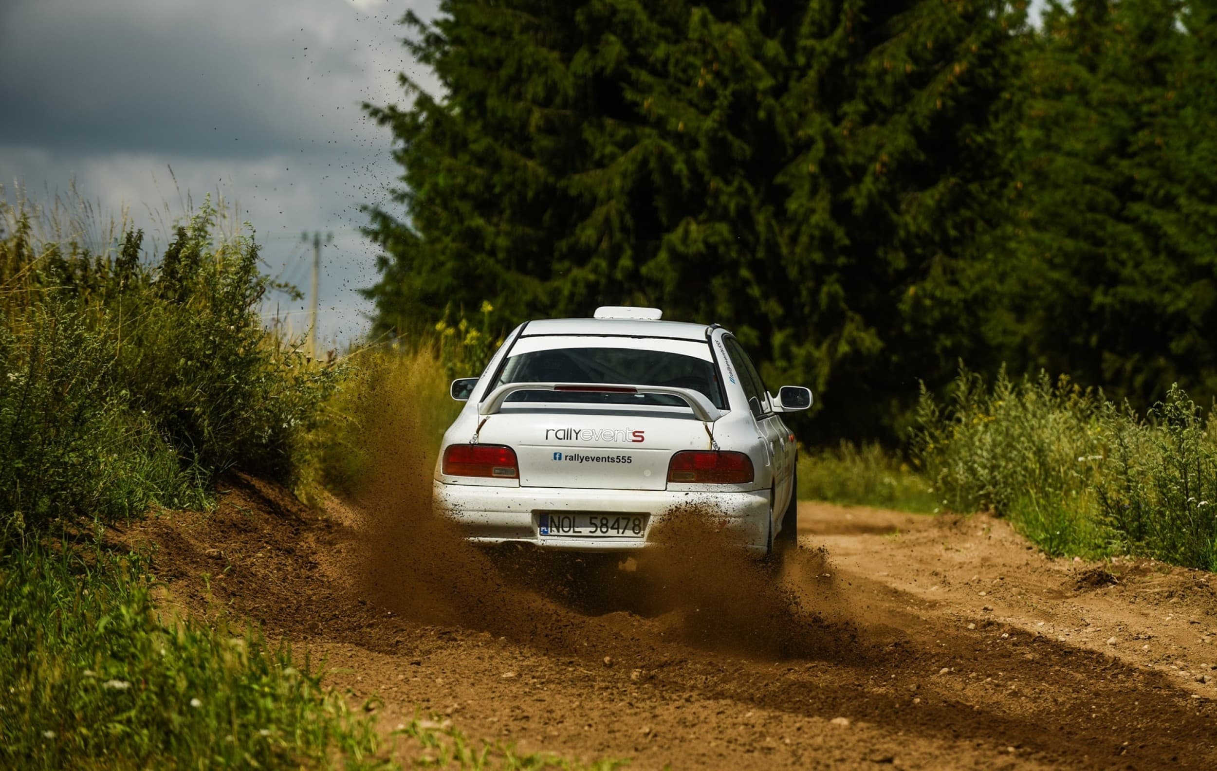 Jazda Samochodem Rajdowym Subaru Impreza | 10 okrążeń | Olsztyn (okolice) | Wyjątkowy Prezent