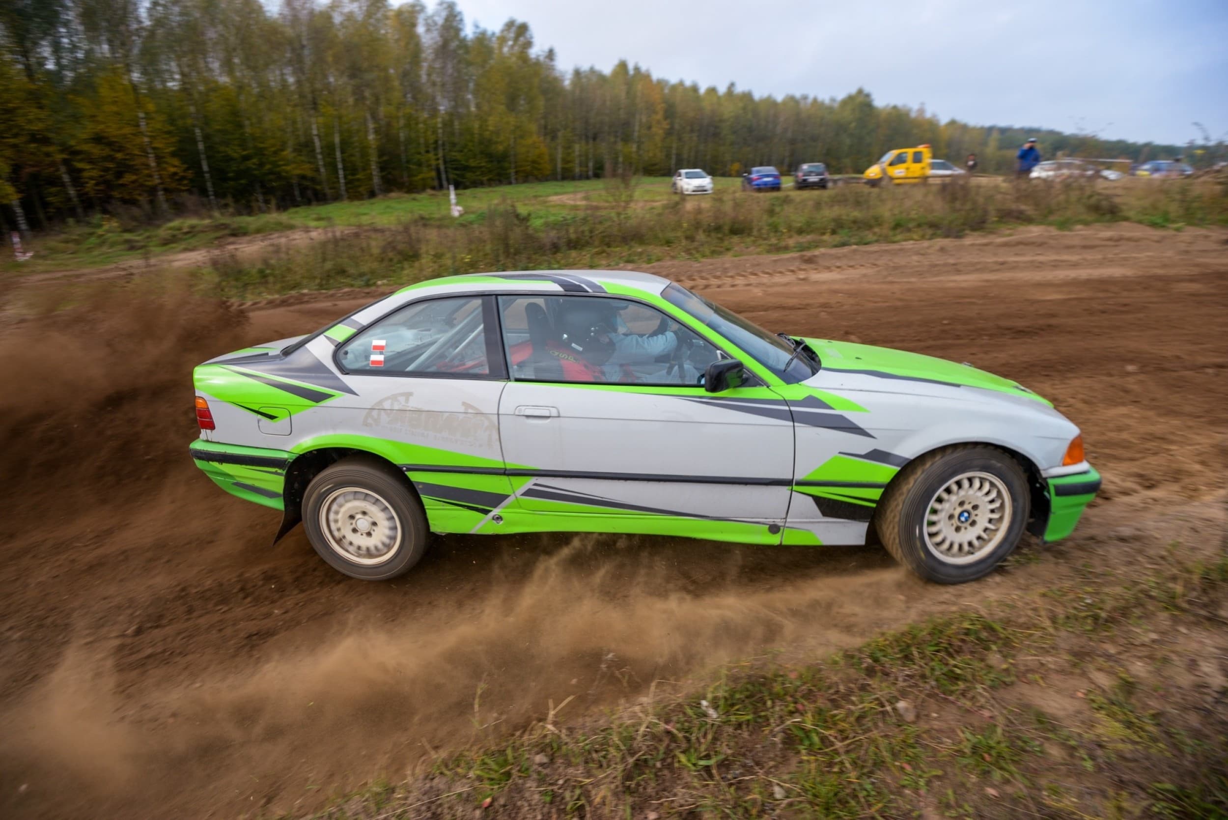 Jazda Samochodem Rajdowym BMW E36 | 5 okrążeń | Olsztyn (okolice)  | Wyjątkowy Prezent